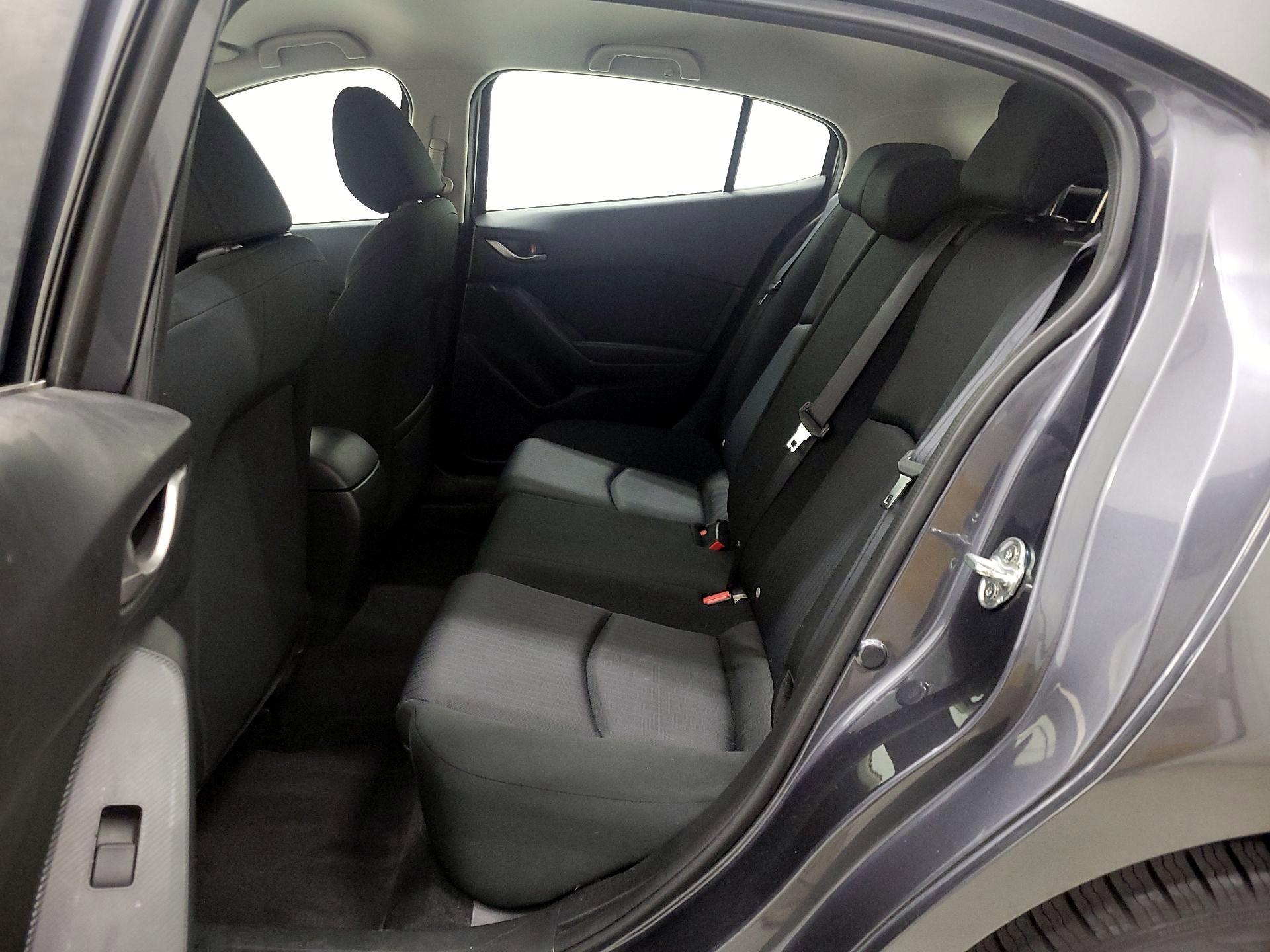 Thumbnail: 2014 Mazda Mazda3 - 18