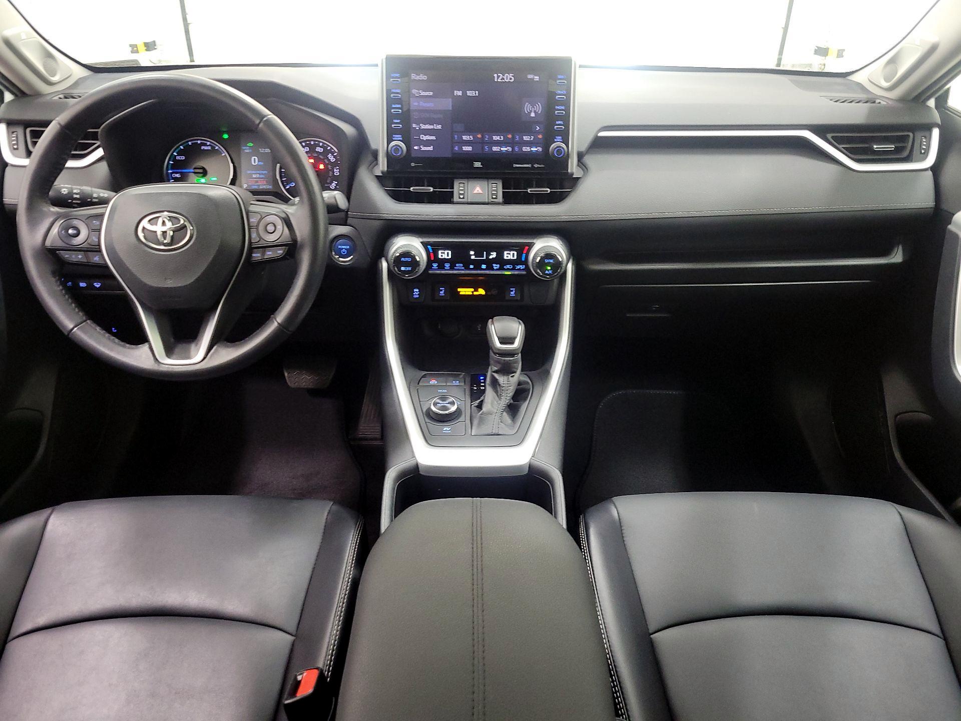 Thumbnail: 2022 Toyota RAV4 - 9