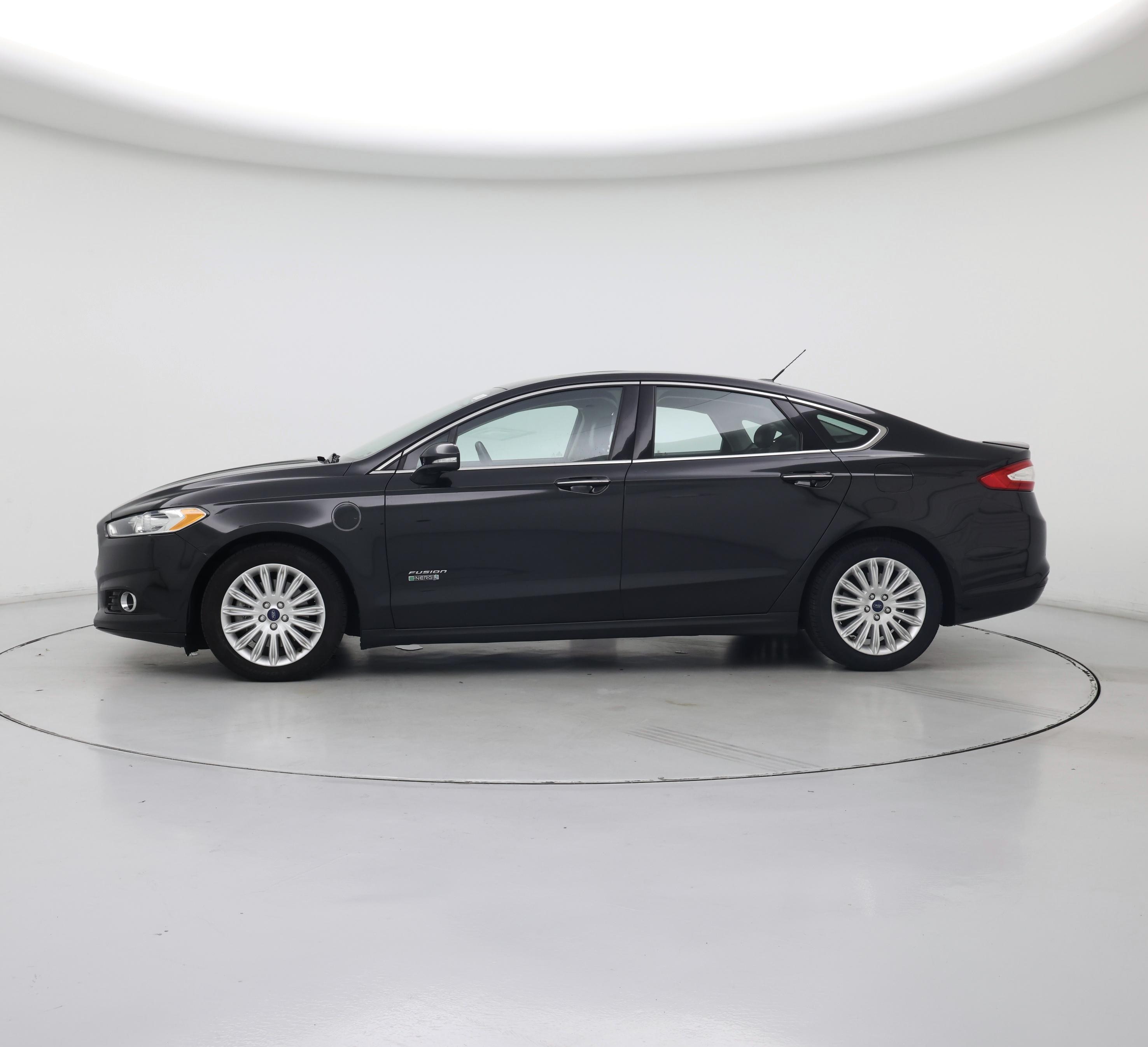 Thumbnail: 2014 Ford Fusion - 3
