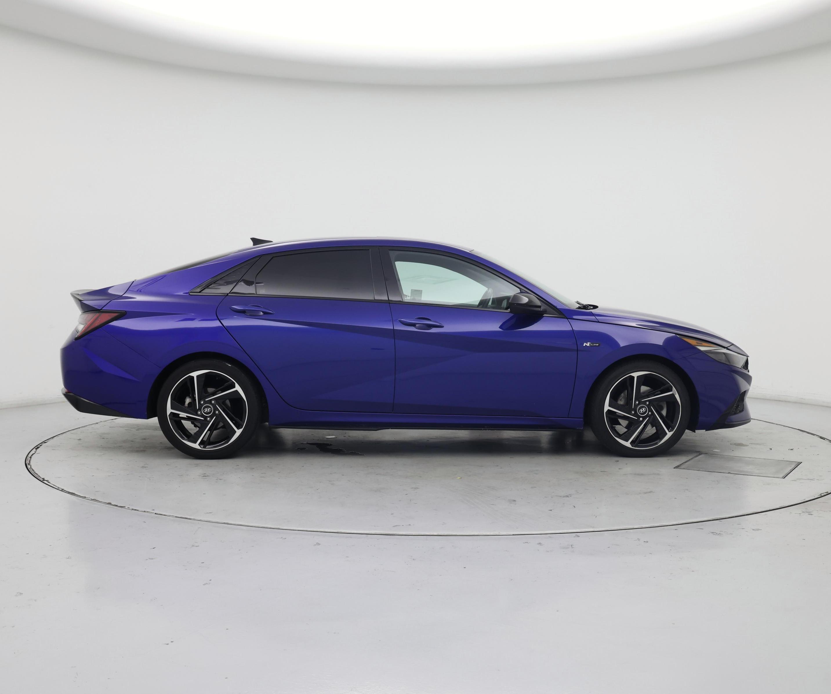 Thumbnail: 2022 Hyundai Elantra - 7