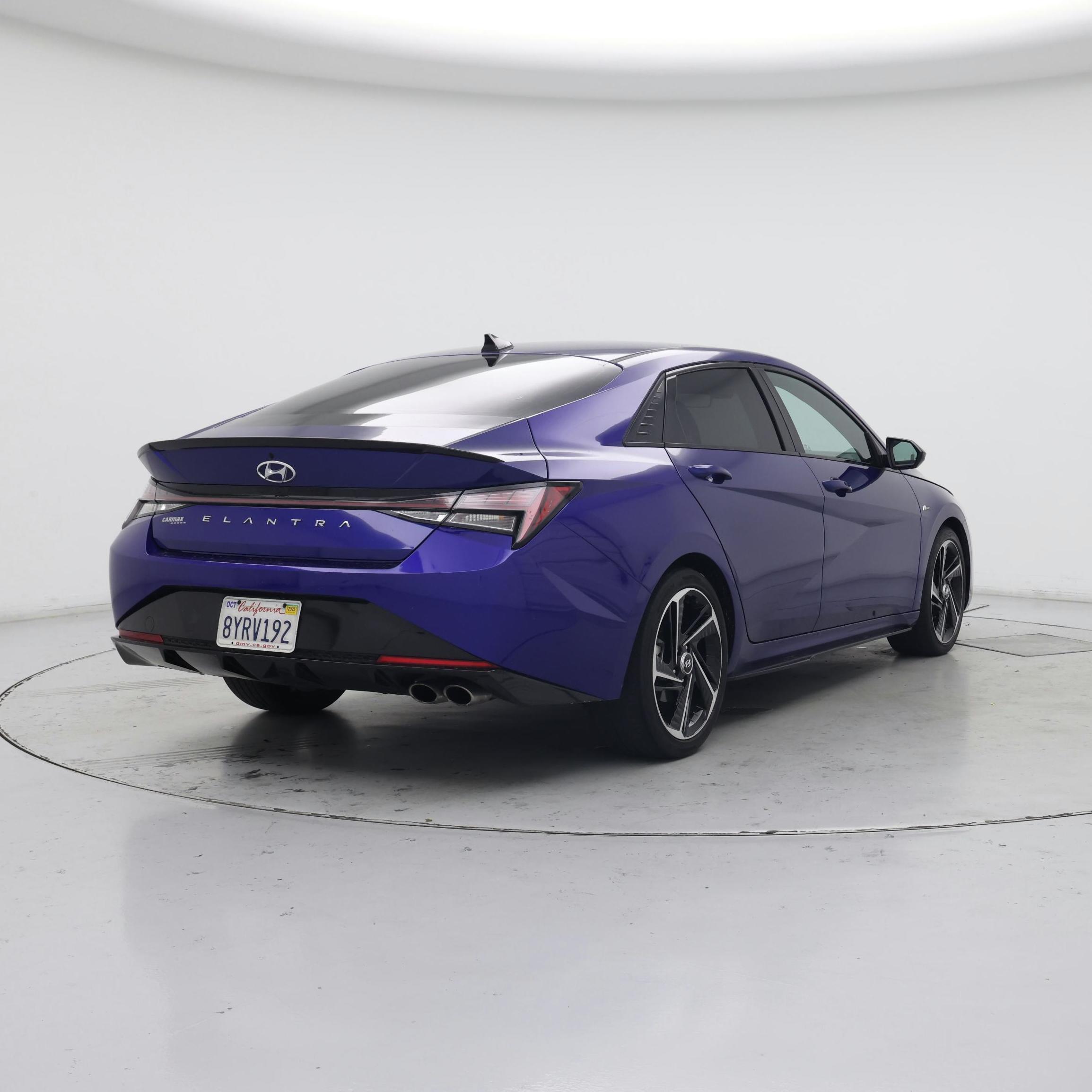 Thumbnail: 2022 Hyundai Elantra - 8
