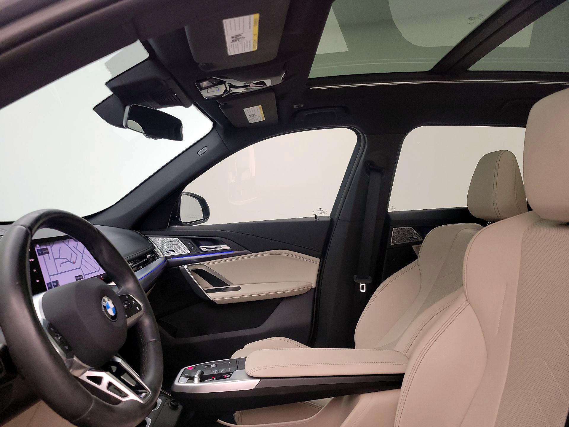 Thumbnail: 2023 BMW X1 - 20