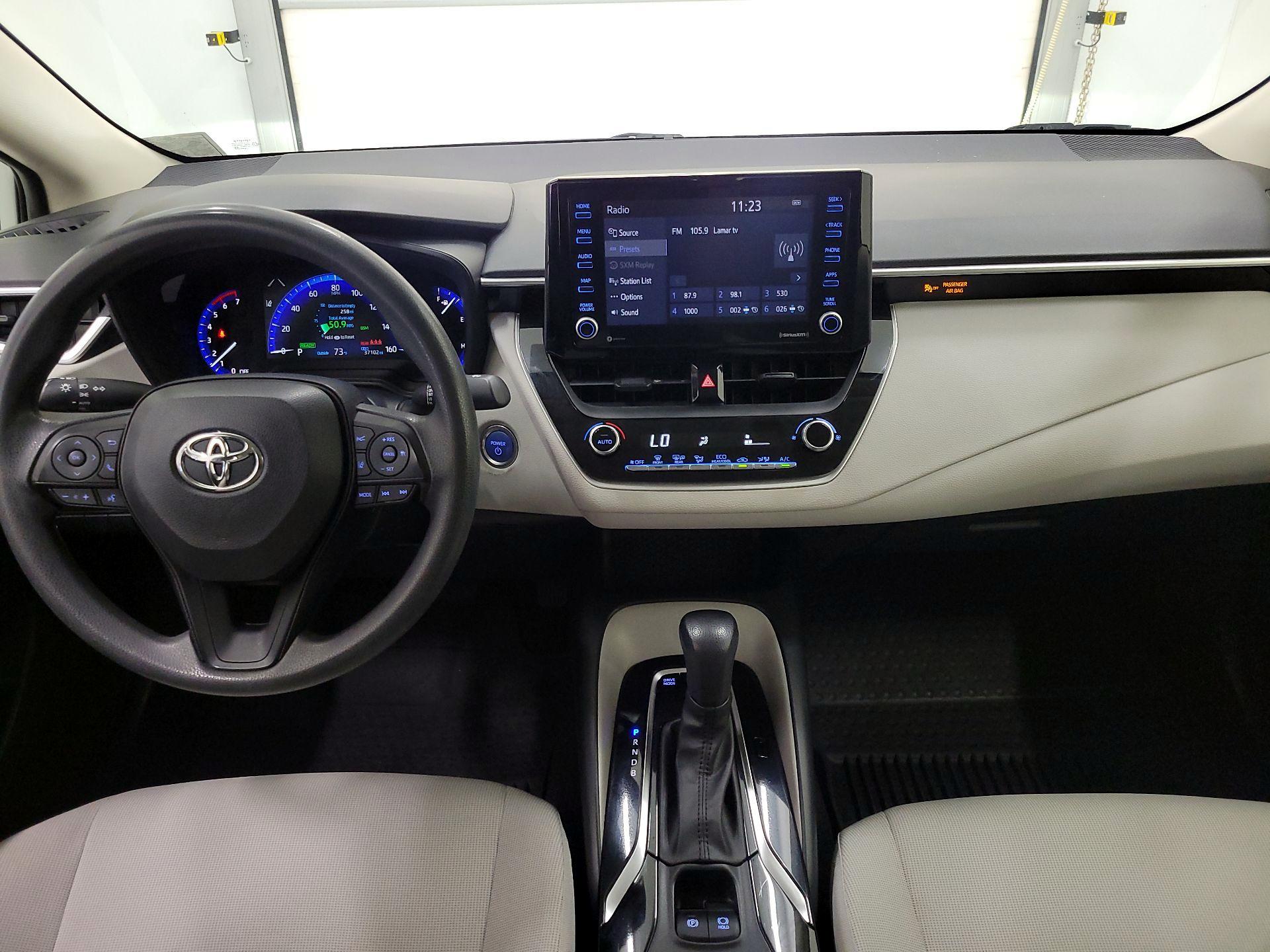 Thumbnail: 2022 Toyota Corolla - 9