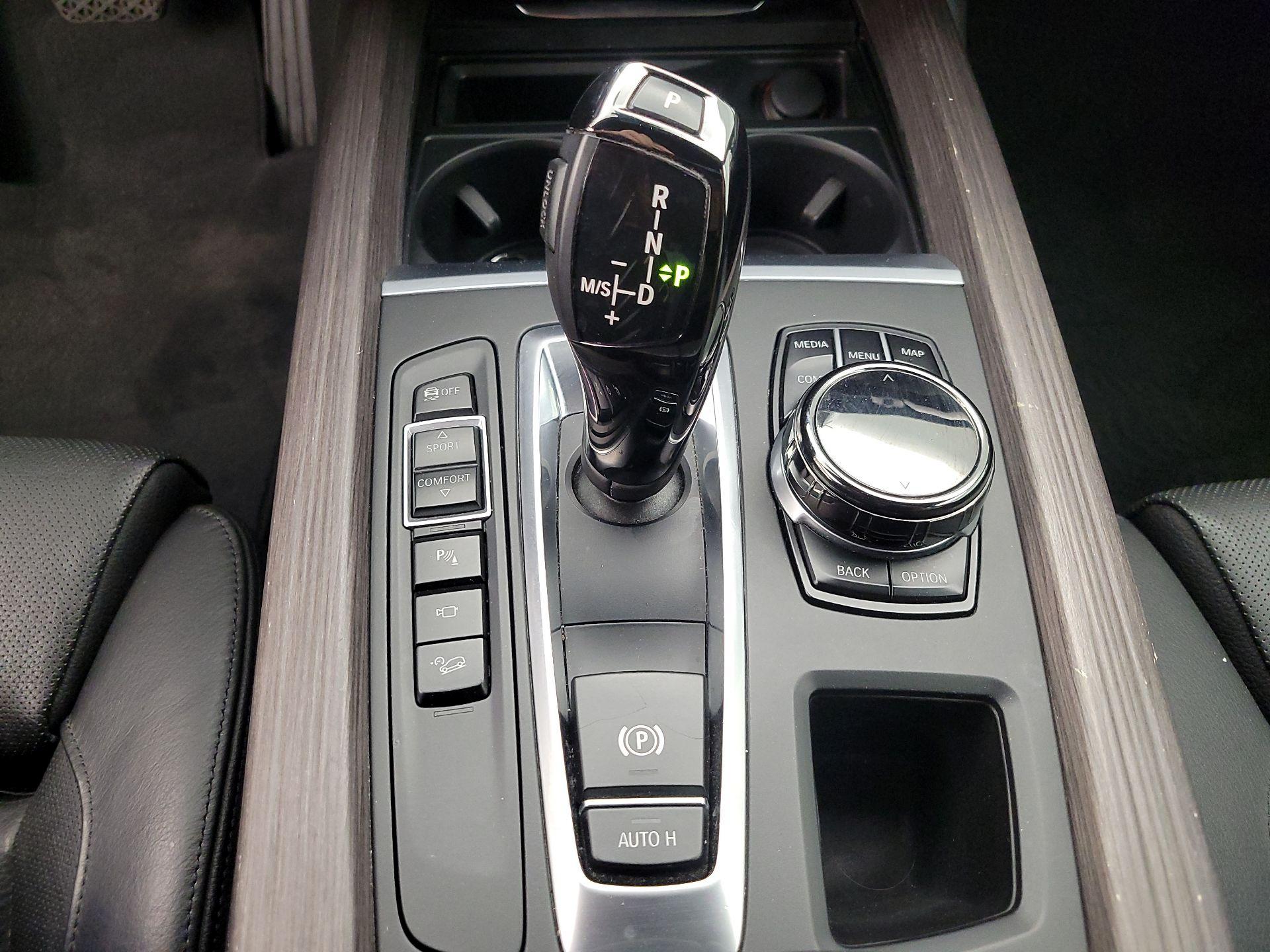 Thumbnail: 2017 BMW X5 - 17
