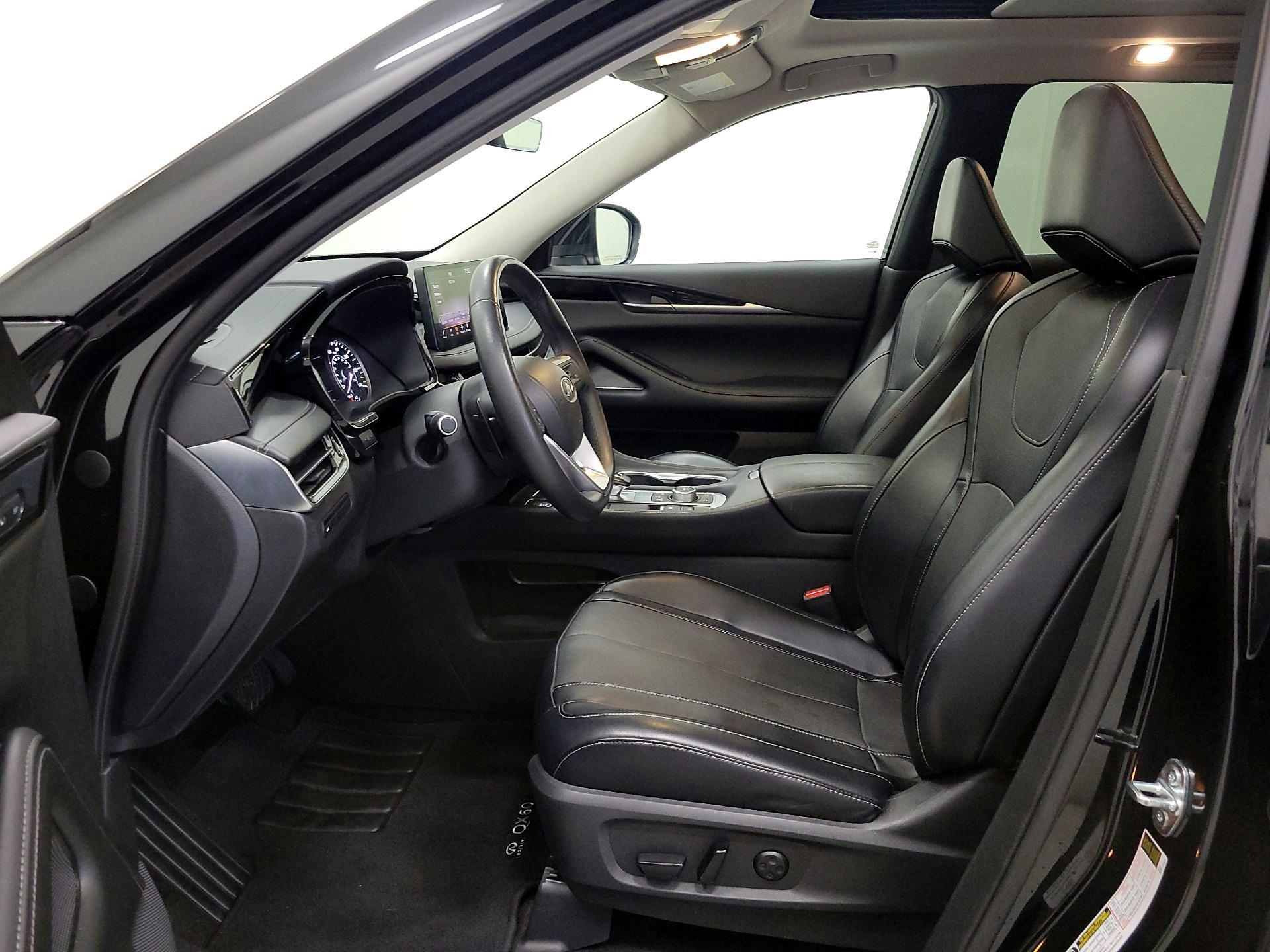 Thumbnail: 2023 INFINITI QX60 - 11