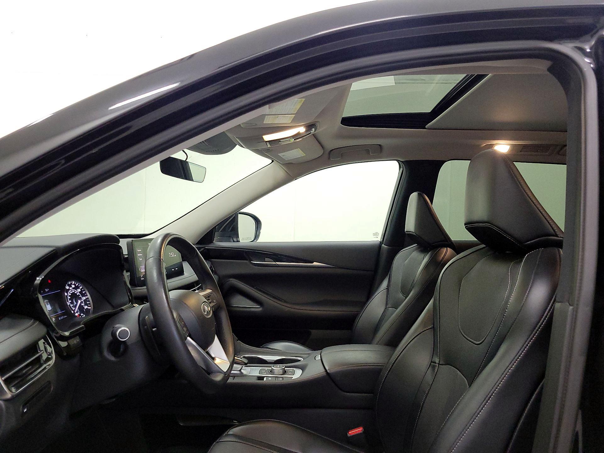 Thumbnail: 2023 INFINITI QX60 - 19