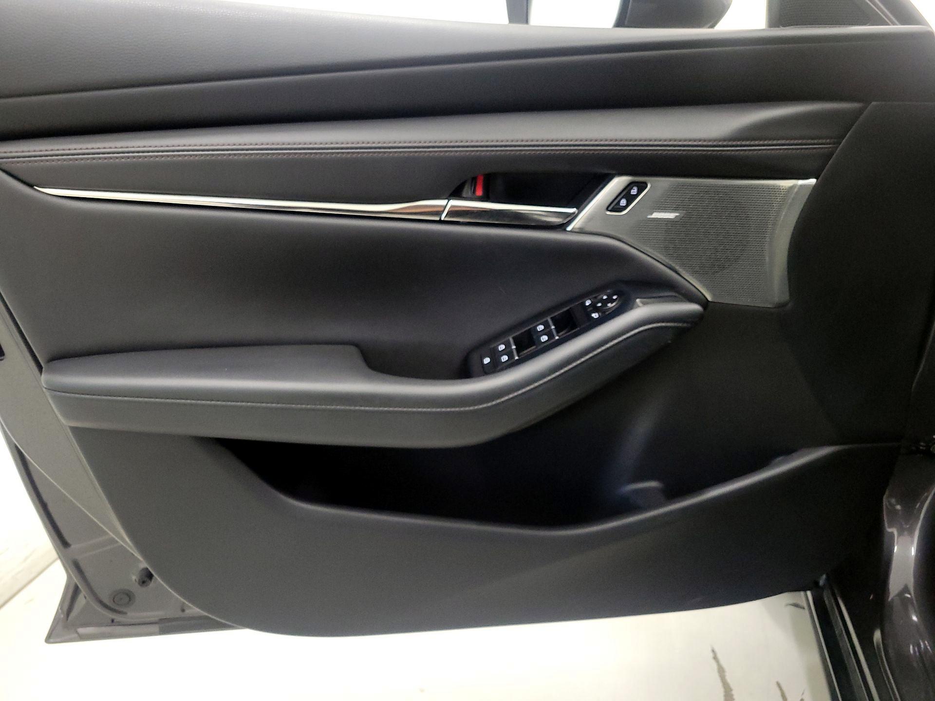 Thumbnail: 2019 Mazda Mazda3 - 12