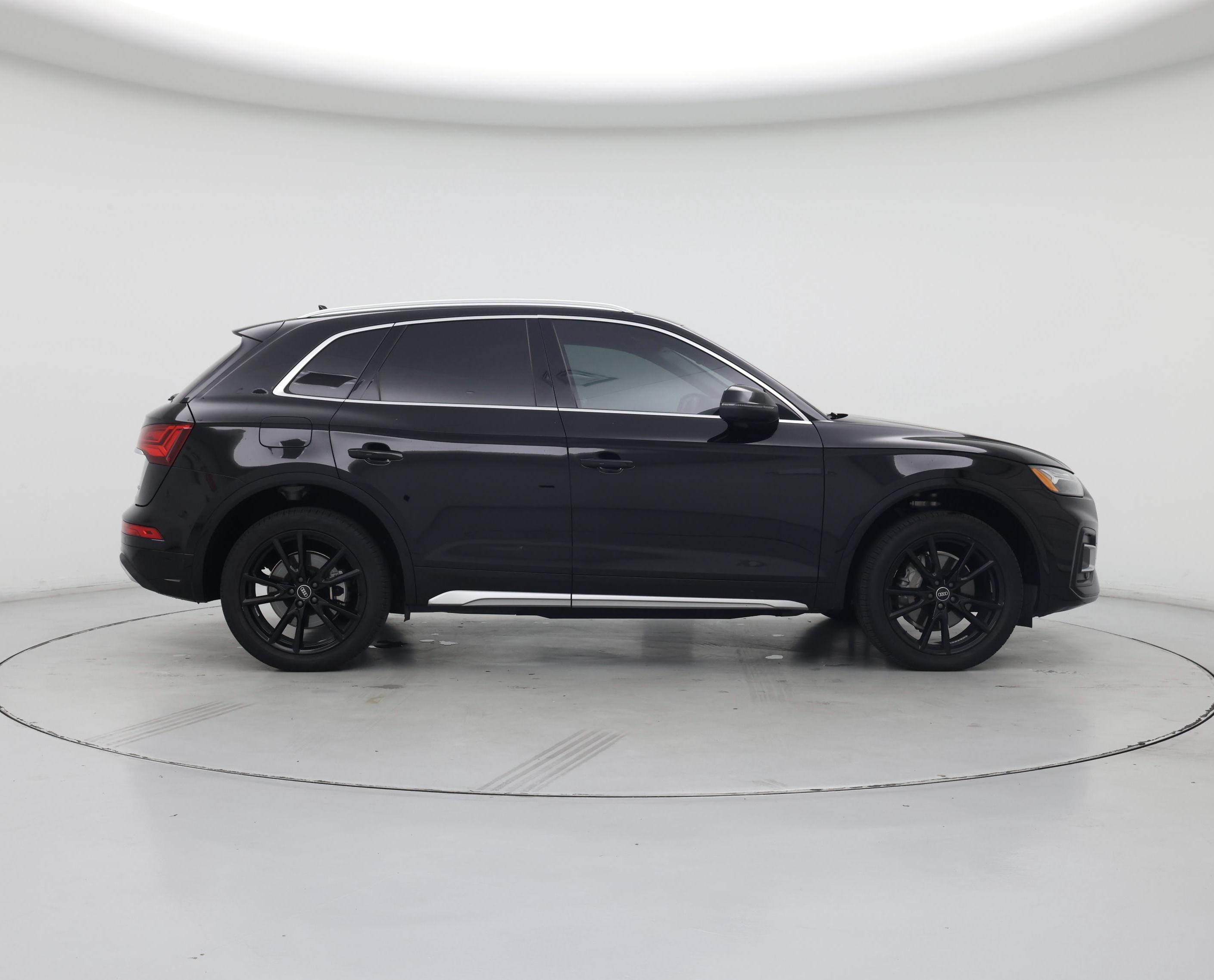 Thumbnail: 2021 Audi Q5 - 7