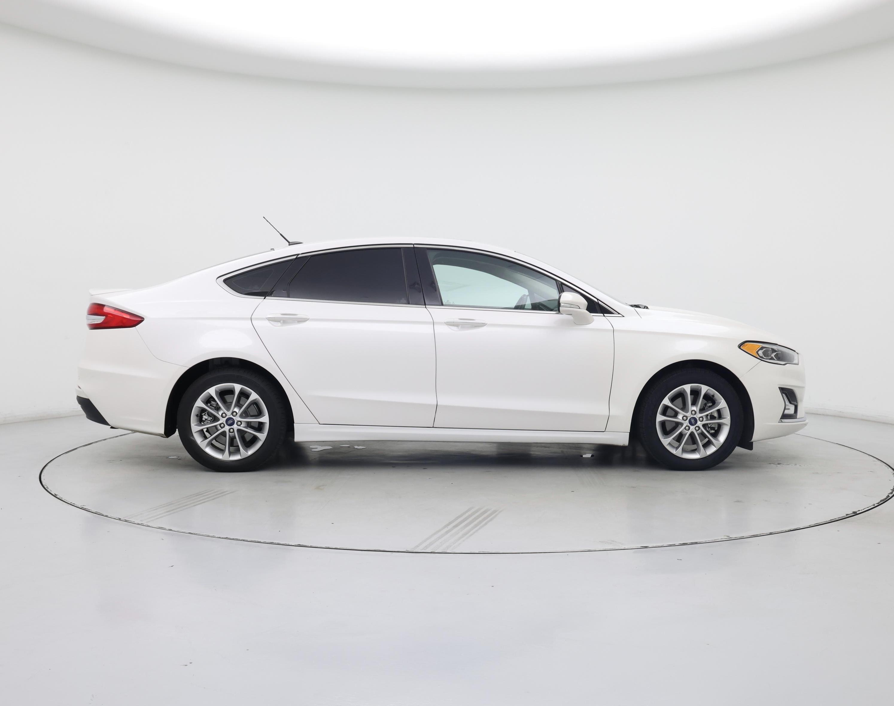 Thumbnail: 2019 Ford Fusion - 7