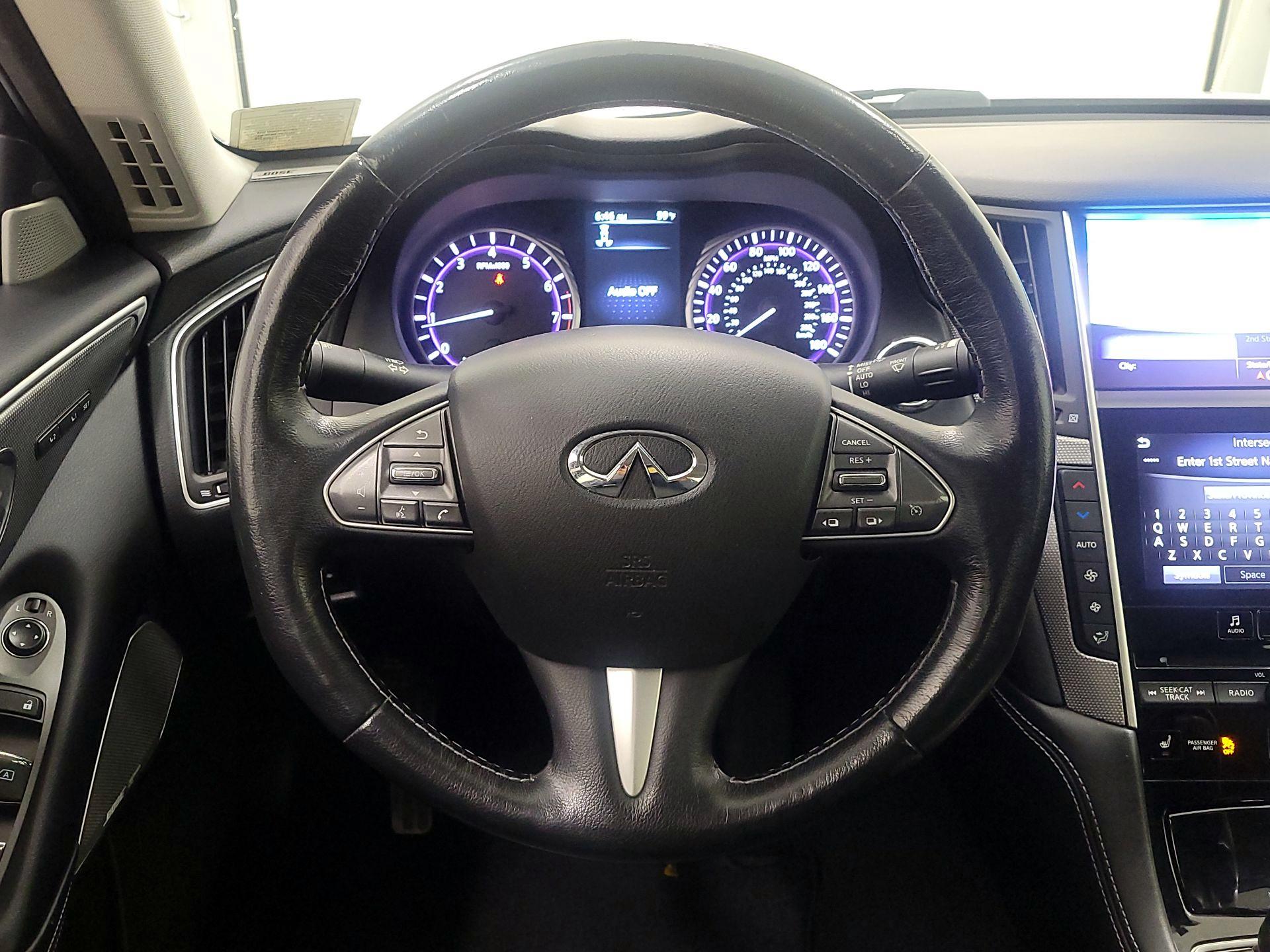Thumbnail: 2017 INFINITI Q50 - 10