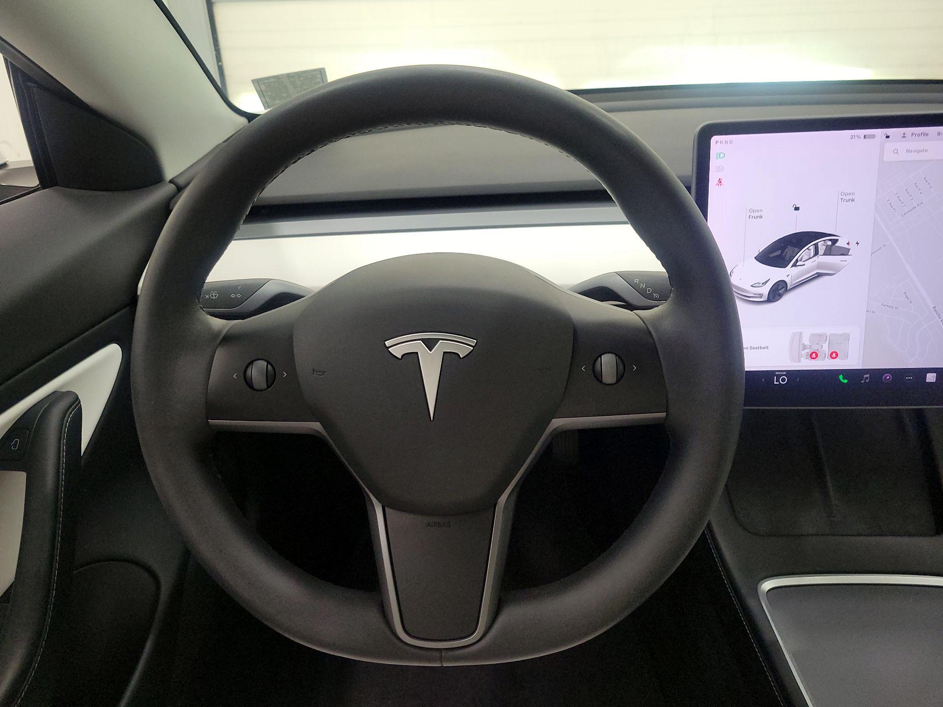 Thumbnail: 2021 Tesla Model 3 - 10