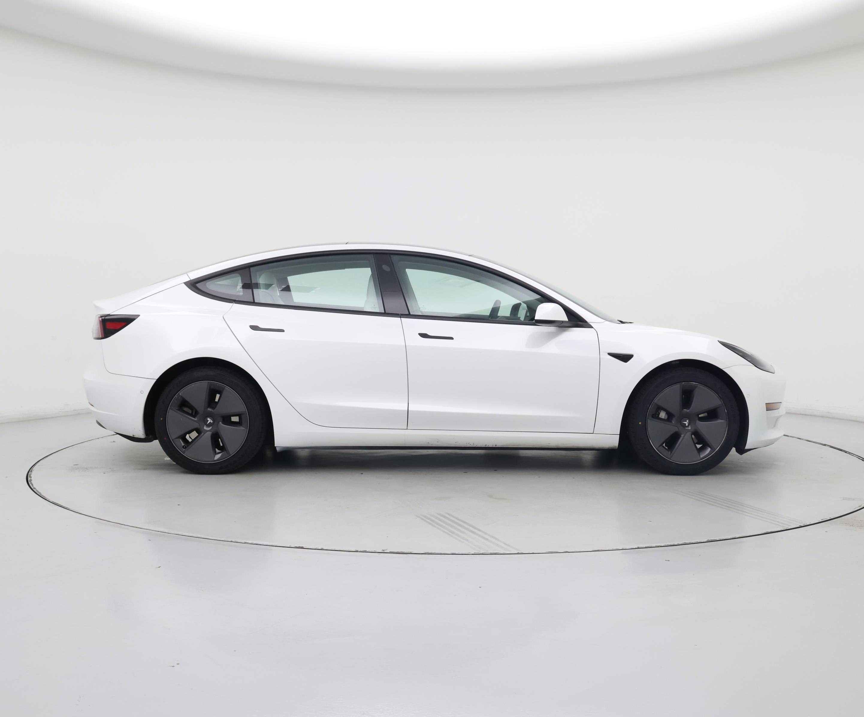 Thumbnail: 2021 Tesla Model 3 - 7