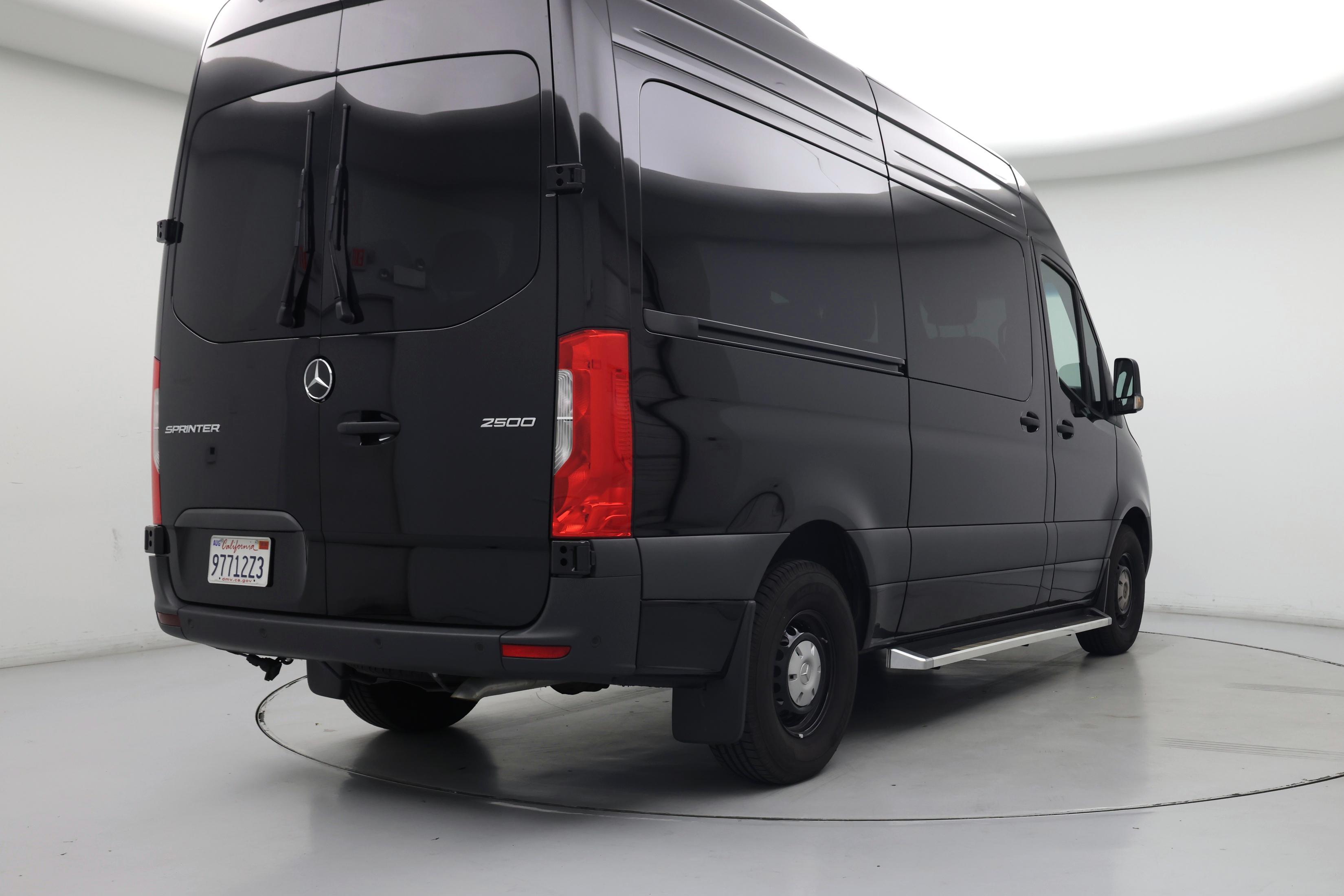 Thumbnail: 2024 Mercedes-Benz Sprinter - 8