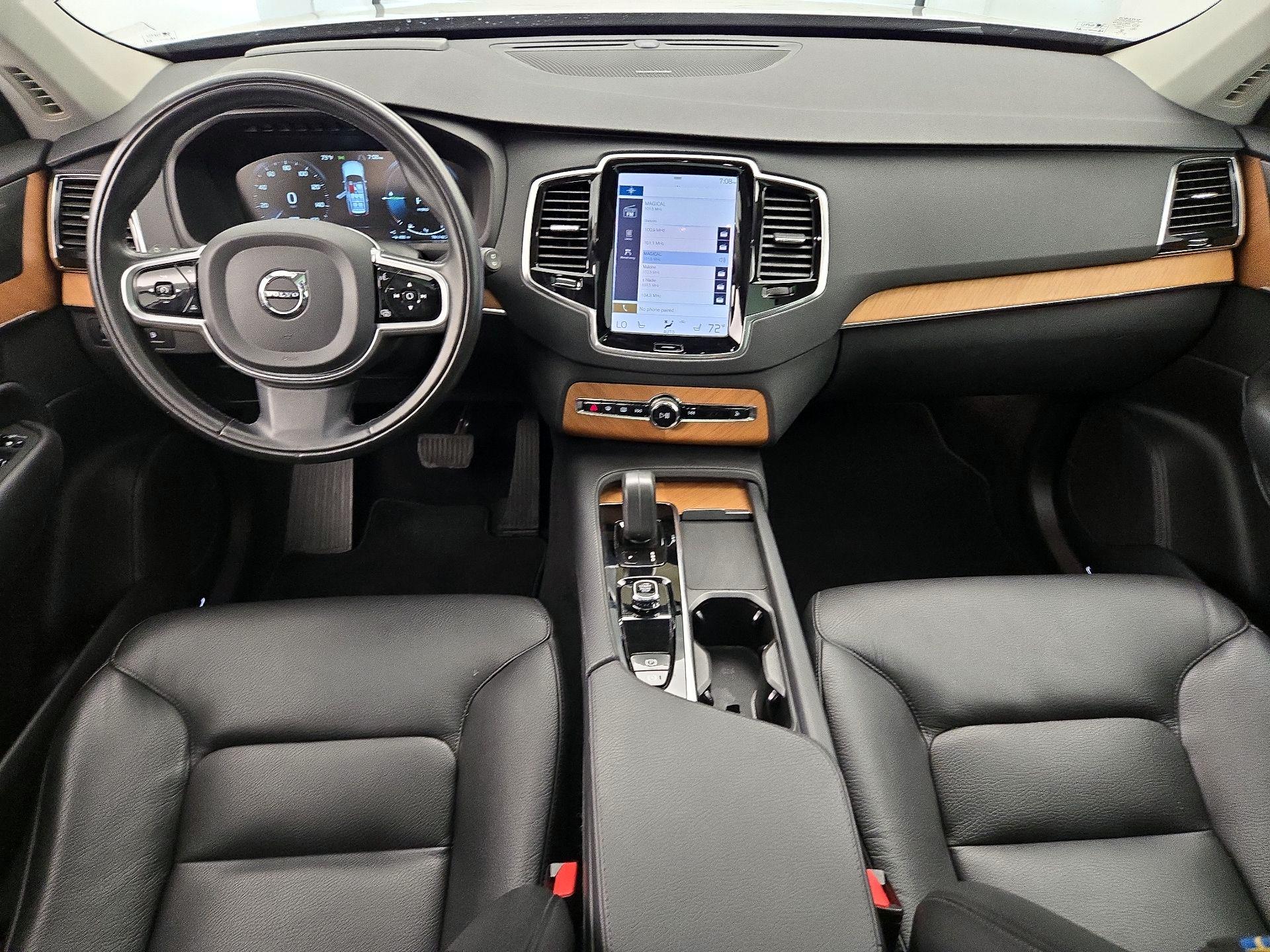 Thumbnail: 2022 Volvo XC90 - 9