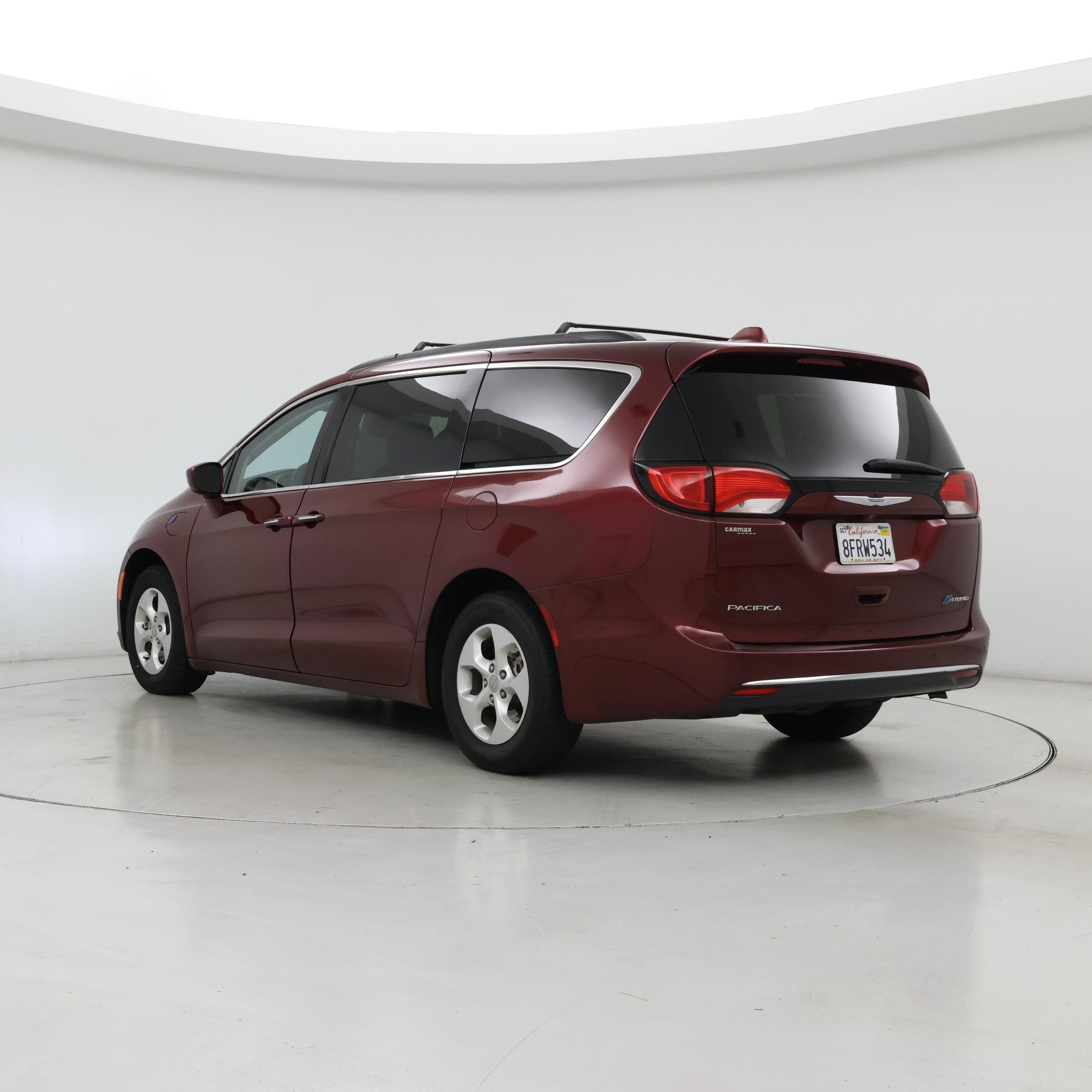 Thumbnail: 2017 Chrysler Pacifica - 2