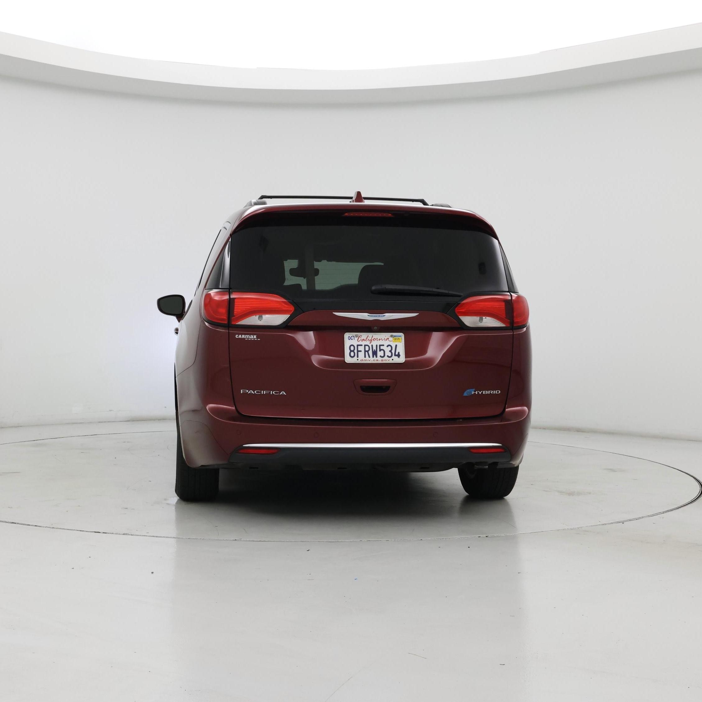 Thumbnail: 2017 Chrysler Pacifica - 6