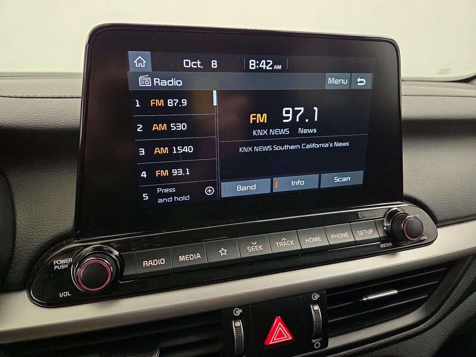 Thumbnail: 2020 Kia Forte - 15