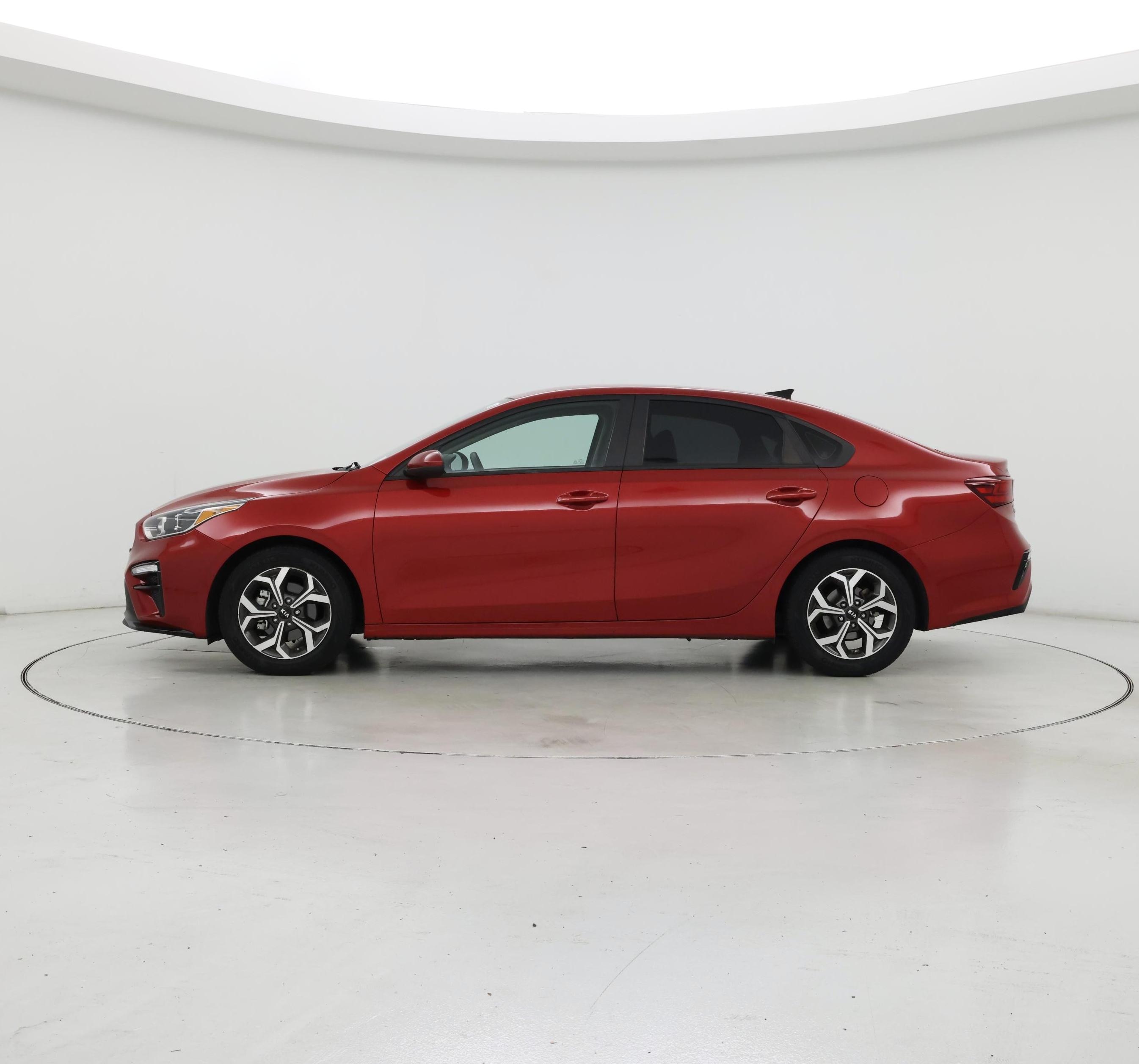 Thumbnail: 2020 Kia Forte - 3