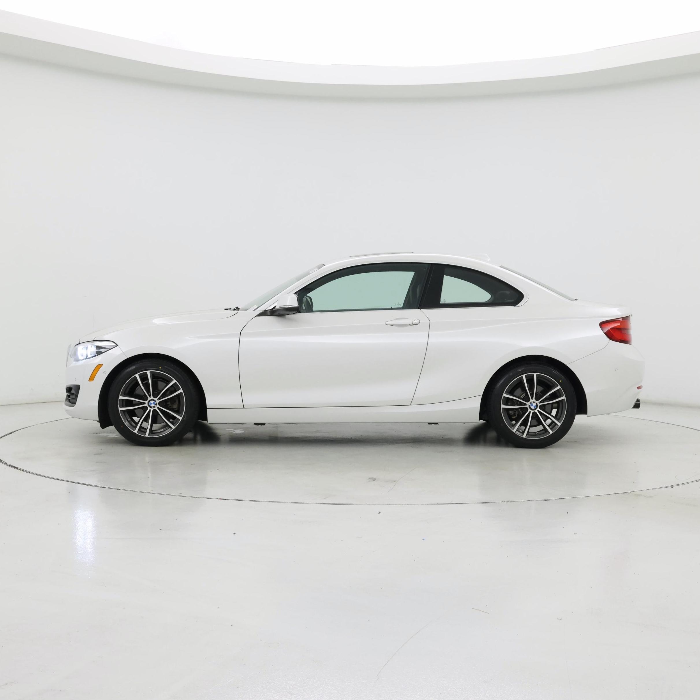 Thumbnail: 2019 BMW 2 Series - 3