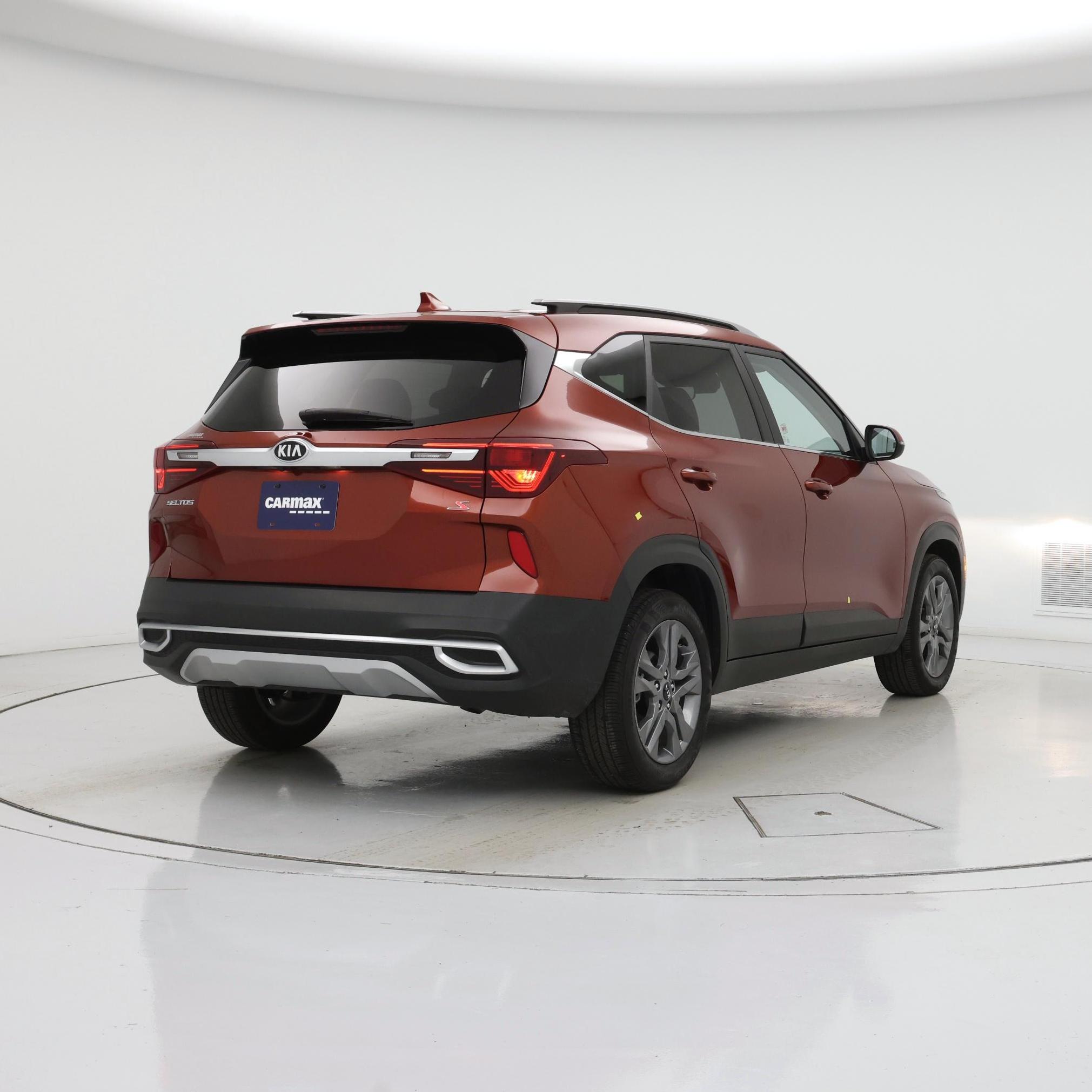 Thumbnail: 2021 Kia Seltos - 8