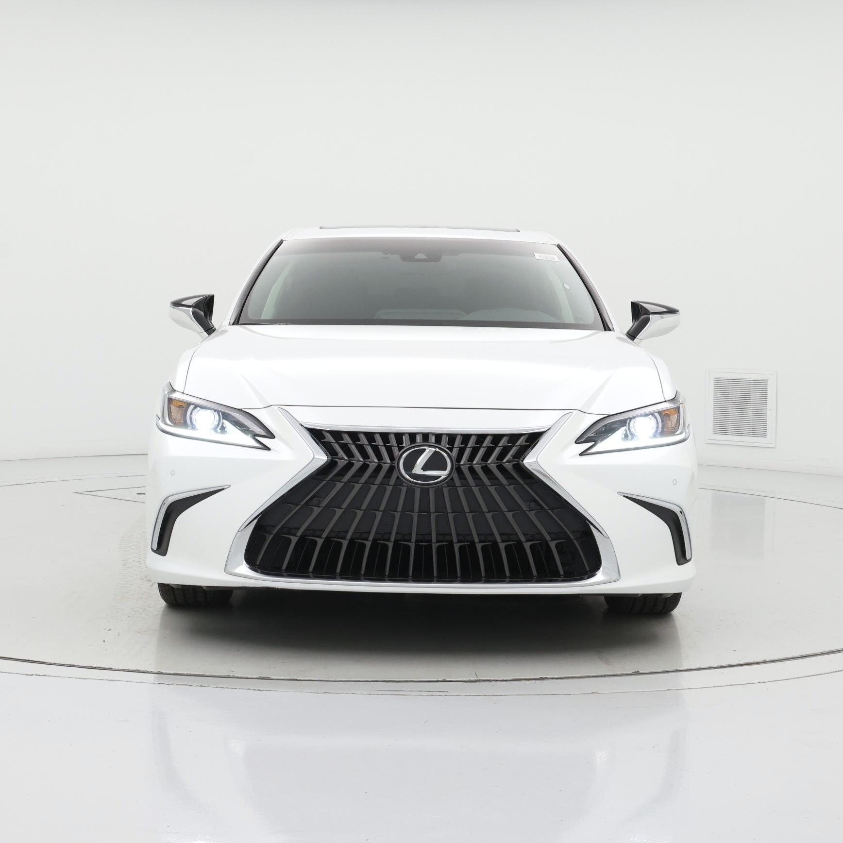 Thumbnail: 2025 Lexus ES - 5