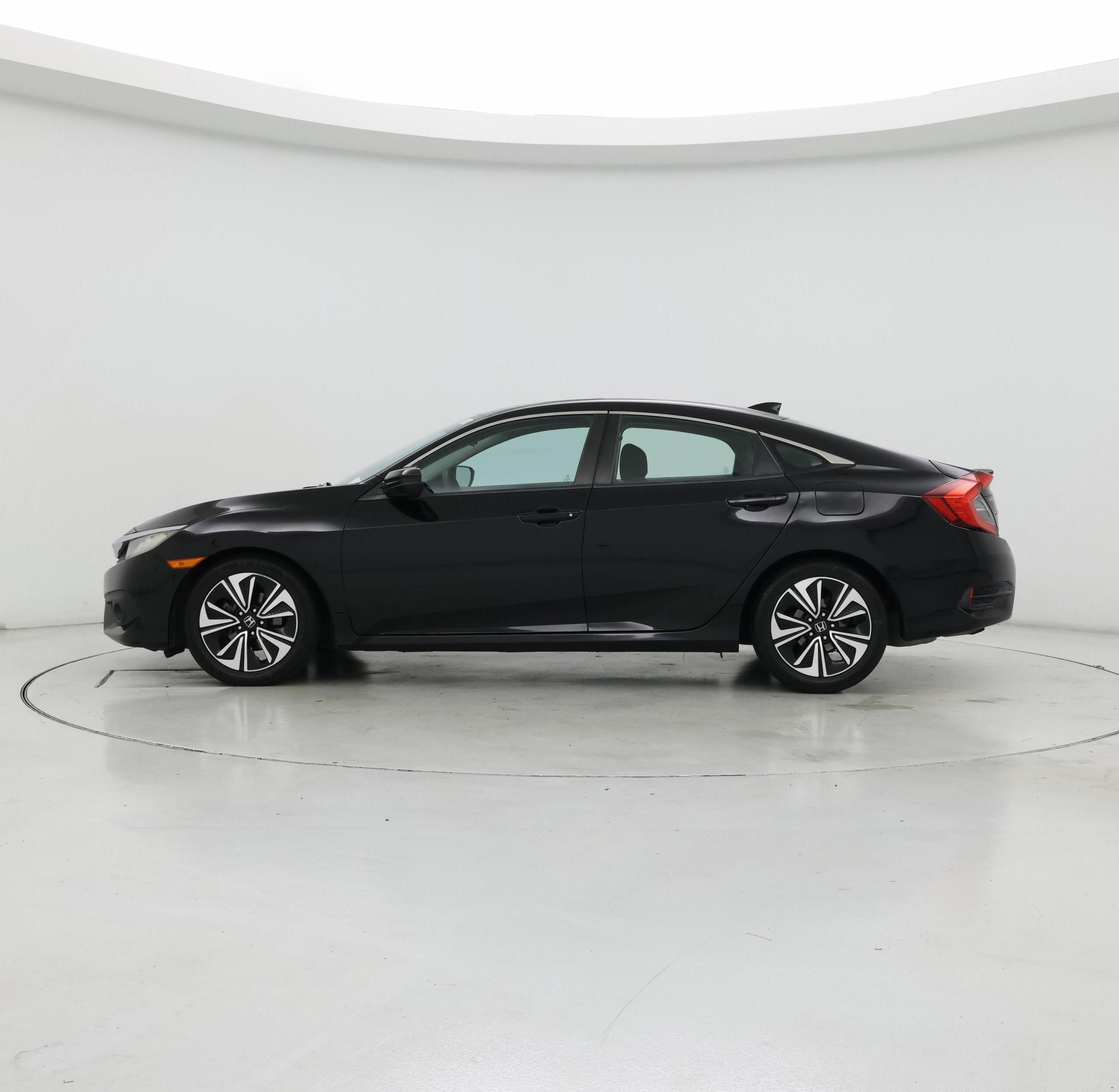 Thumbnail: 2017 Honda Civic - 3