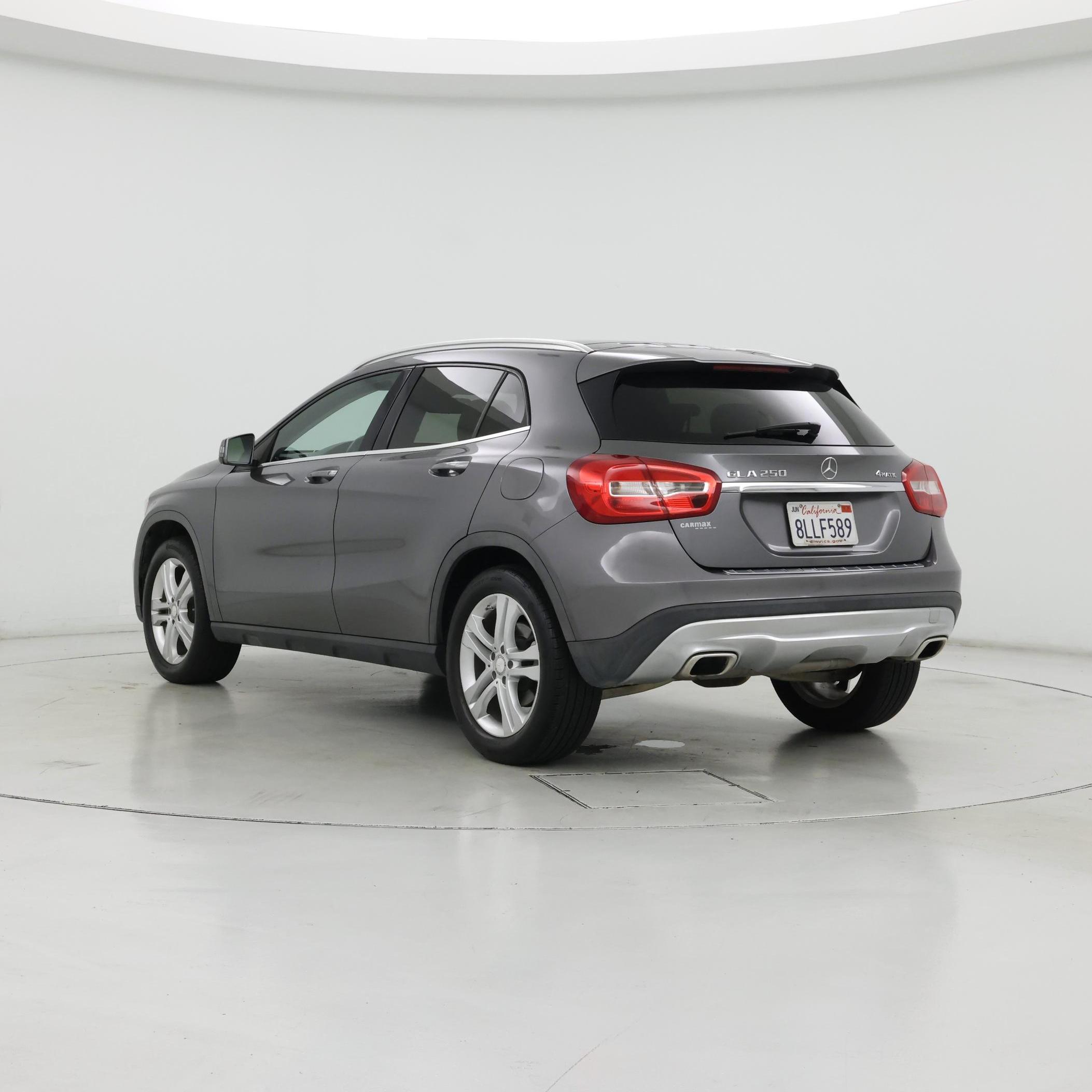 Thumbnail: 2016 Mercedes-Benz GLA - 2