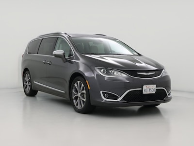 Gray 2018 Chrysler Pacifica Limited