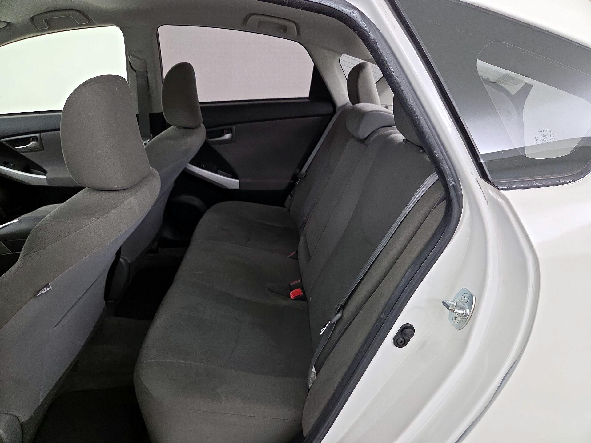 Thumbnail: 2014 Toyota Prius - 18