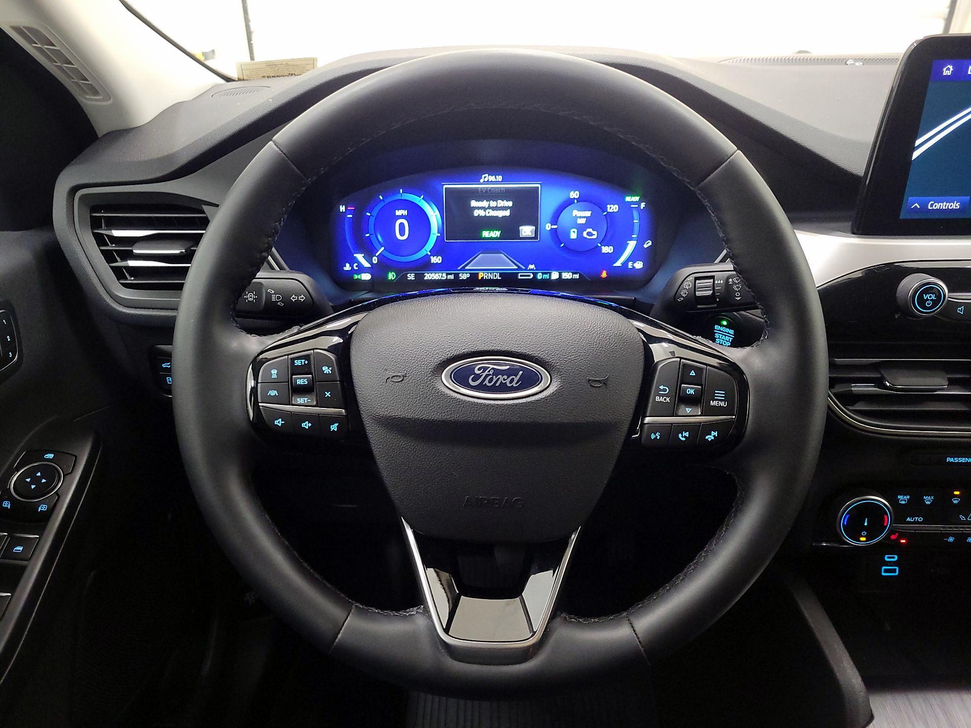 Thumbnail: 2022 Ford Escape - 10