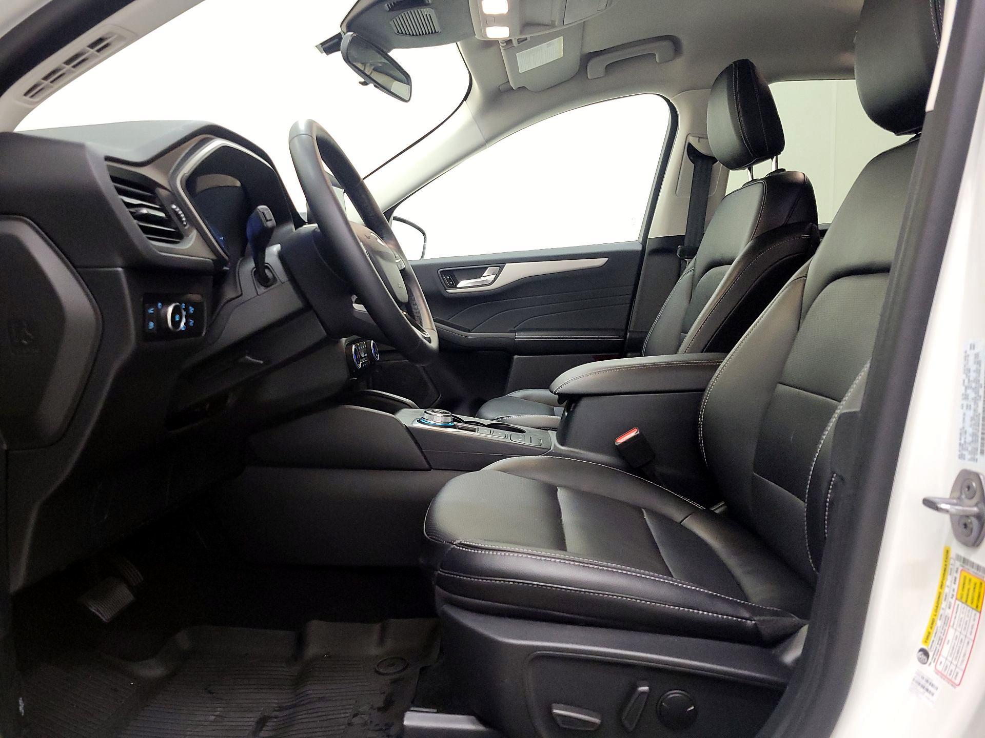 Thumbnail: 2022 Ford Escape - 11