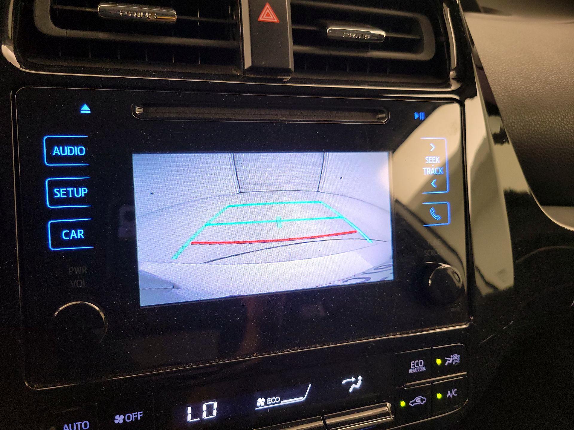 Thumbnail: 2019 Toyota Prius - 14