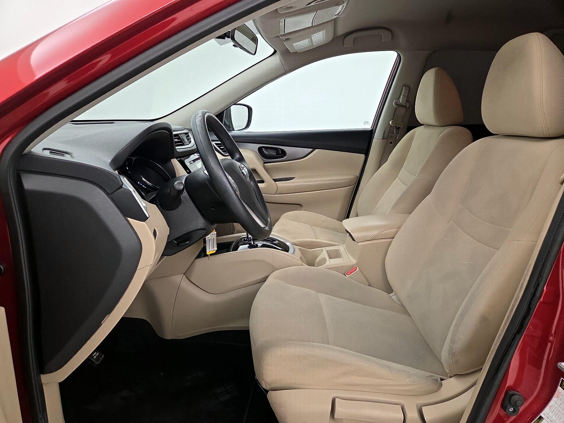 Thumbnail: 2016 Nissan Rogue - 11