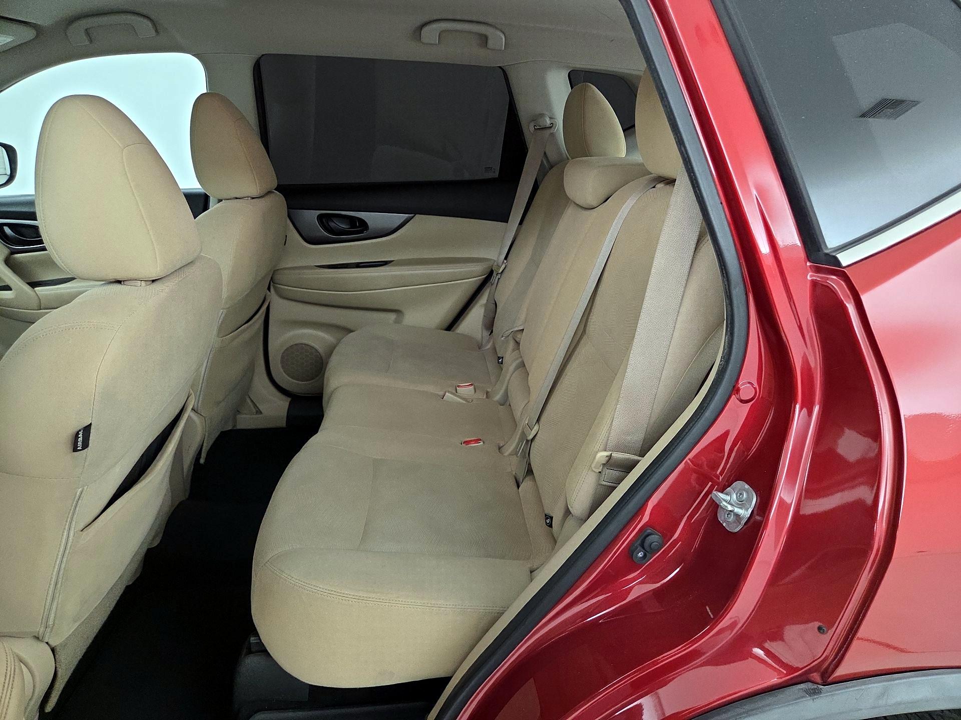 Thumbnail: 2016 Nissan Rogue - 19