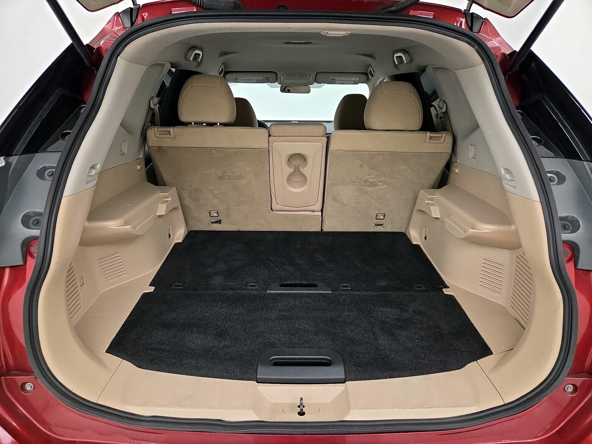 Thumbnail: 2016 Nissan Rogue - 20