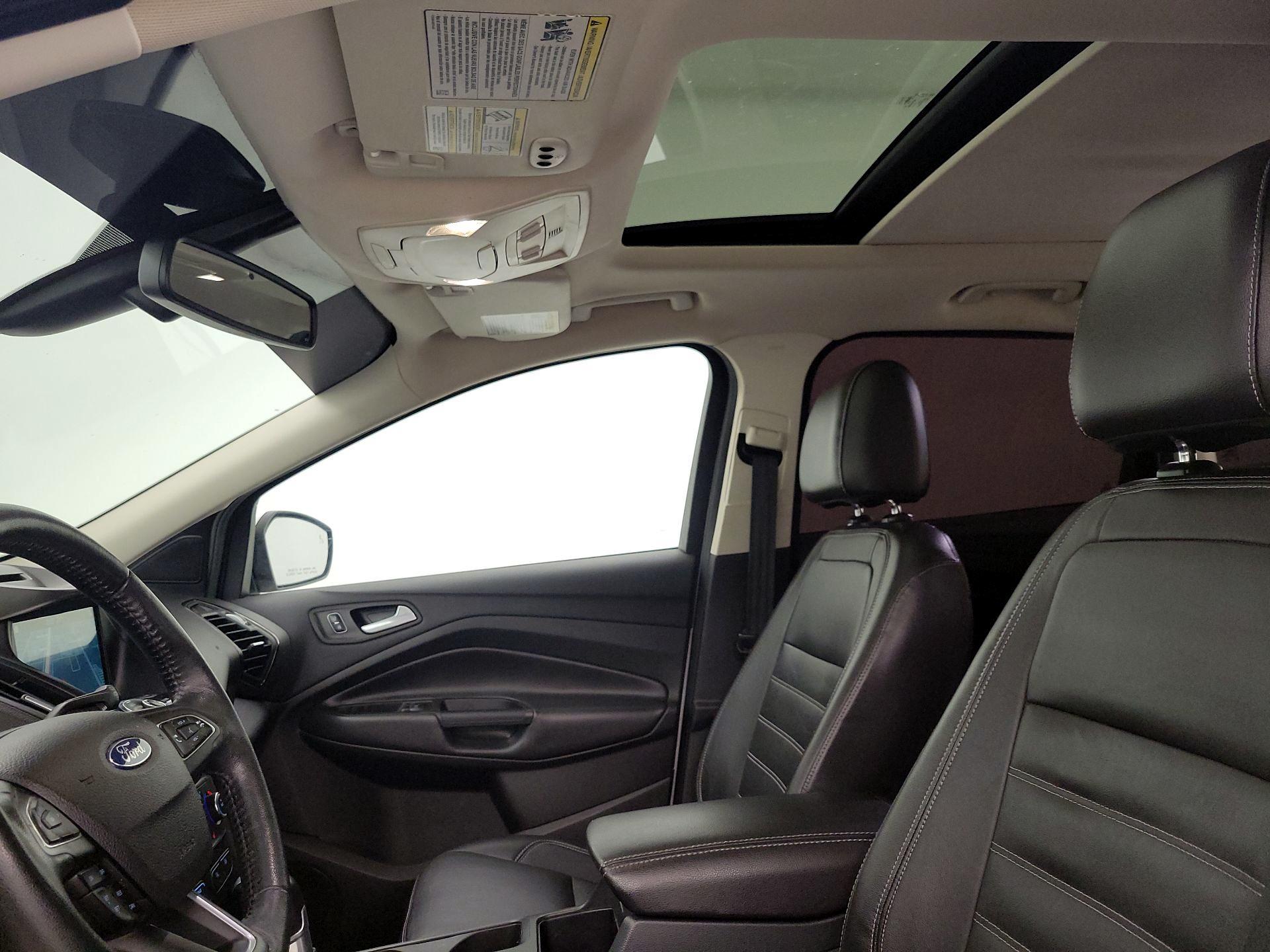 Thumbnail: 2017 Ford Escape - 20
