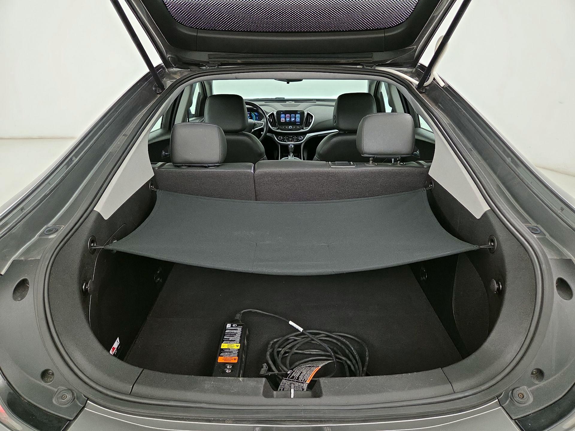 Thumbnail: 2017 Chevrolet Volt - 20