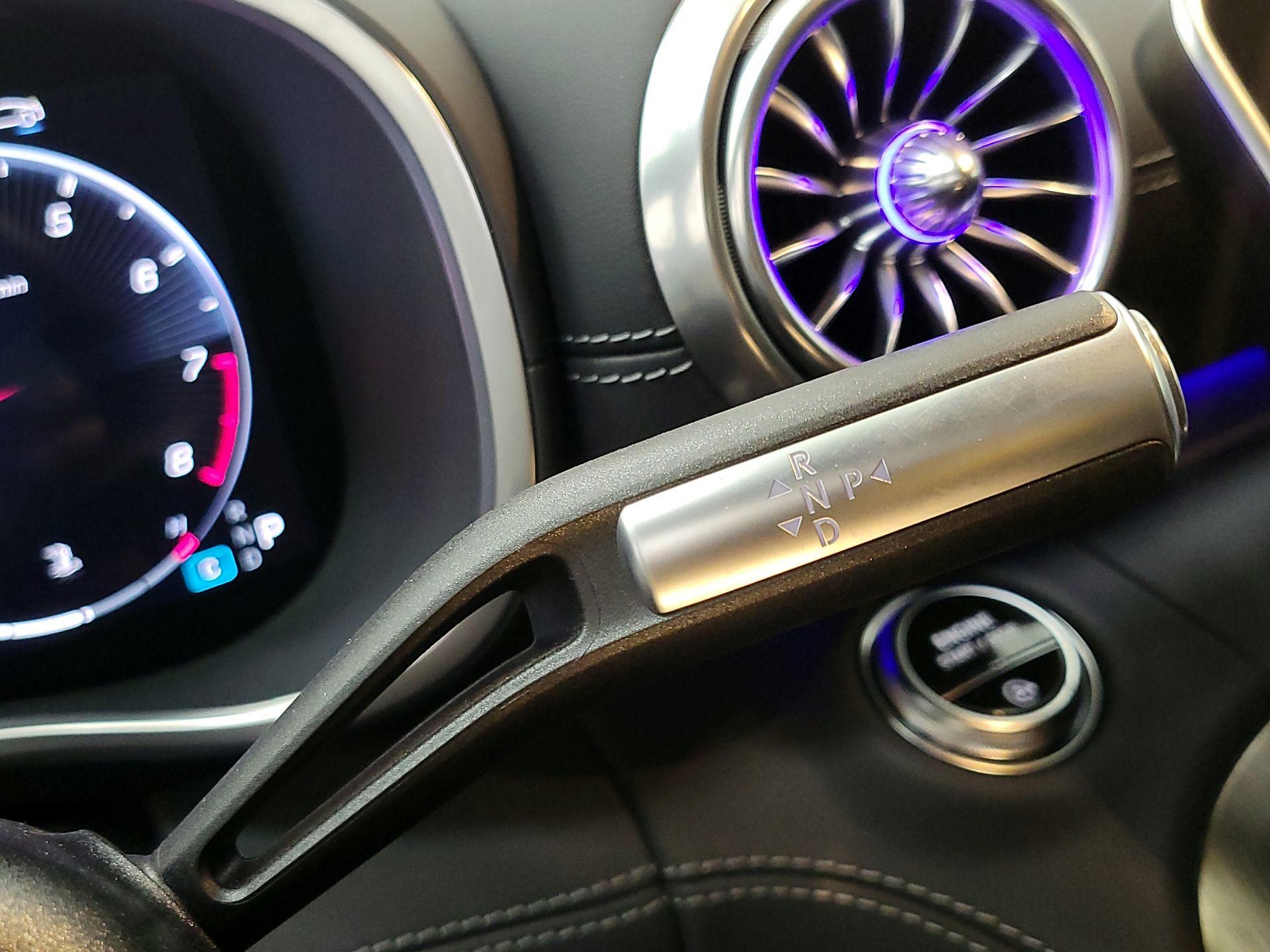 Thumbnail: 2022 Mercedes-Benz SL-Class - 18