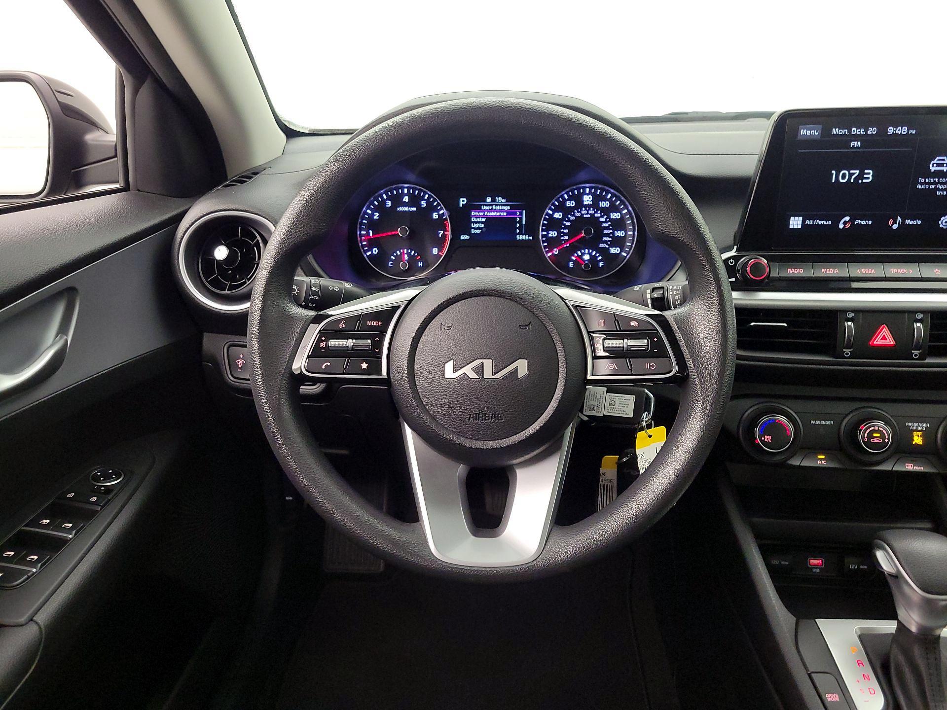 Thumbnail: 2023 Kia Forte - 10
