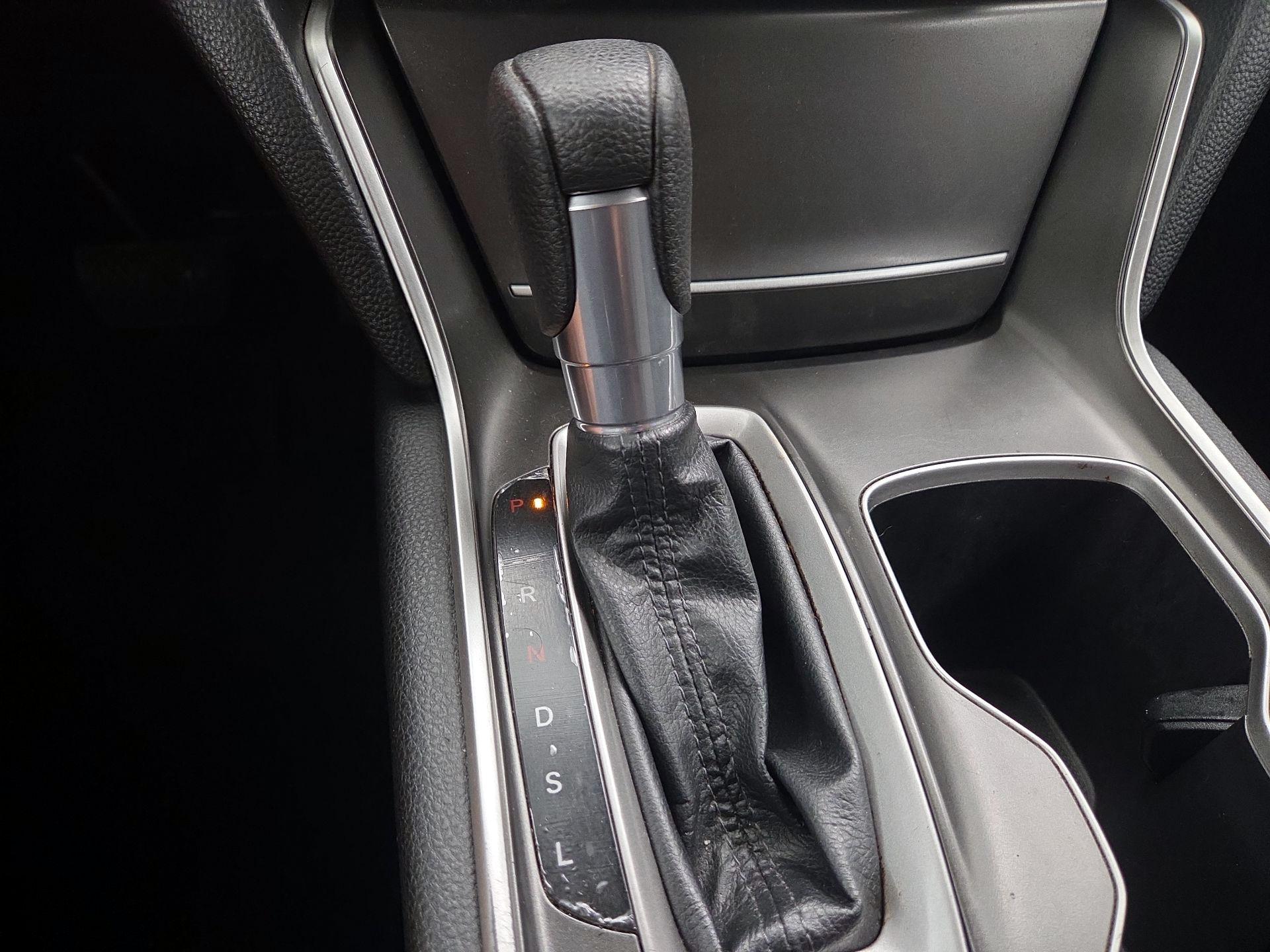 Thumbnail: 2019 Honda Accord - 17
