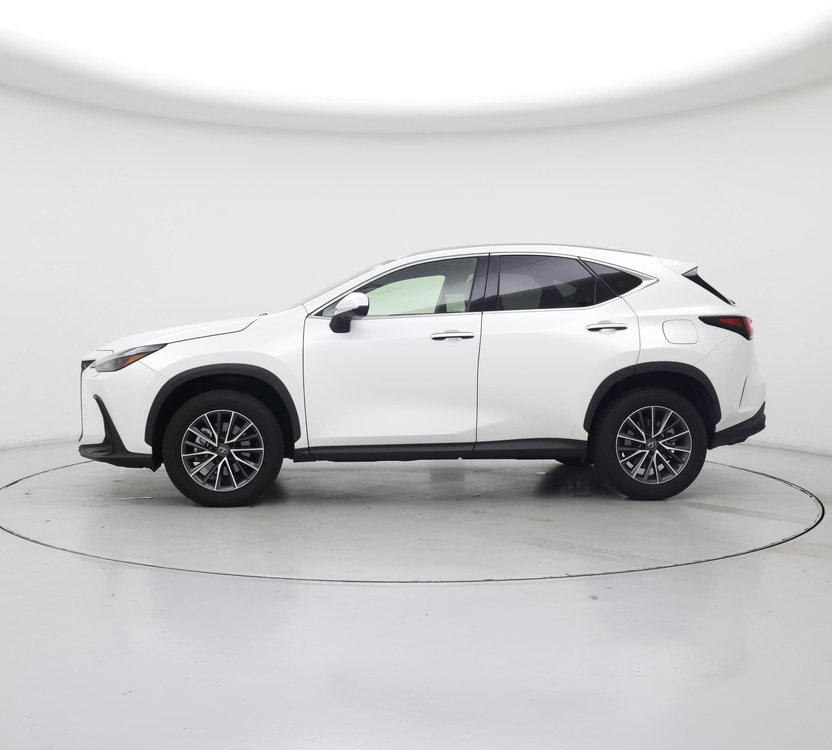 Thumbnail: 2024 Lexus NX - 3
