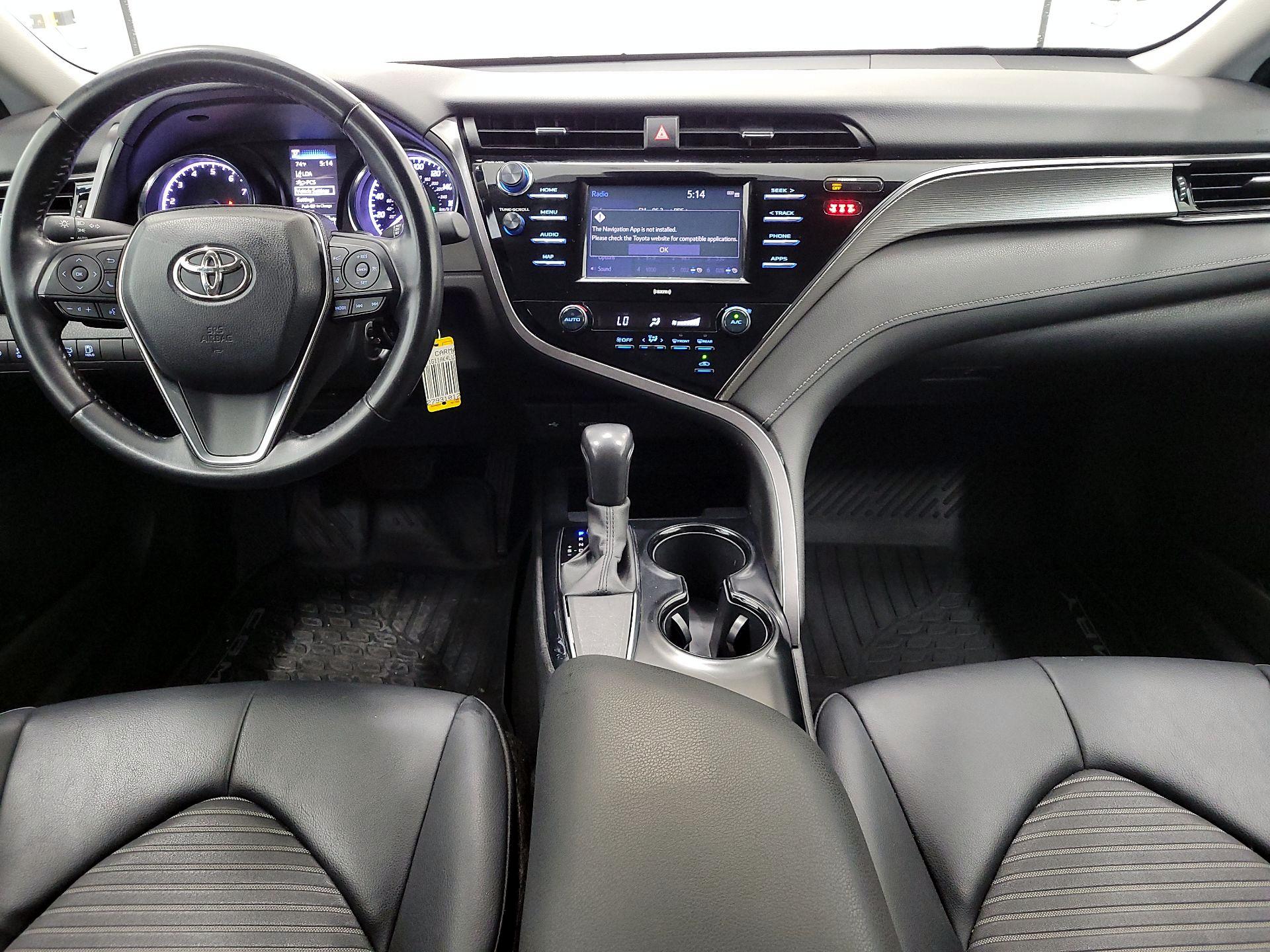 Thumbnail: 2020 Toyota Camry - 9