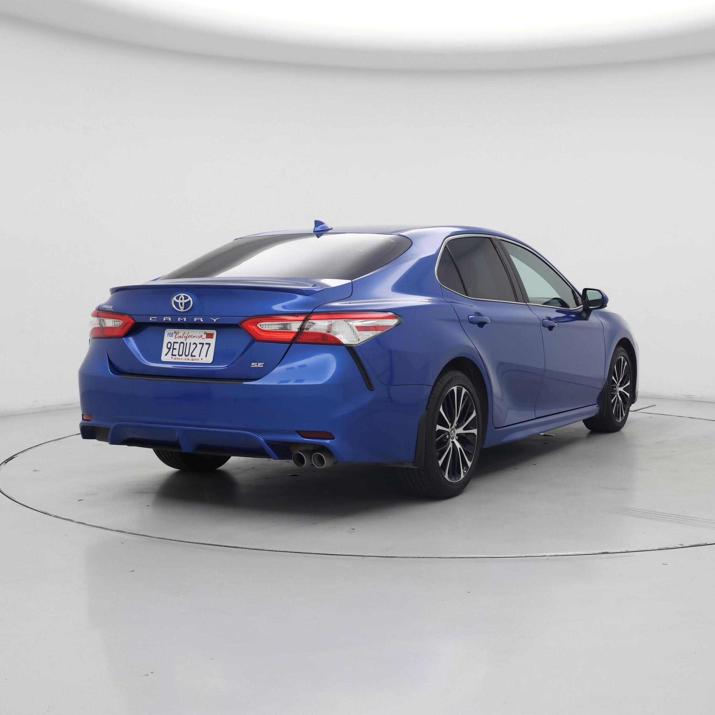 Thumbnail: 2020 Toyota Camry - 8