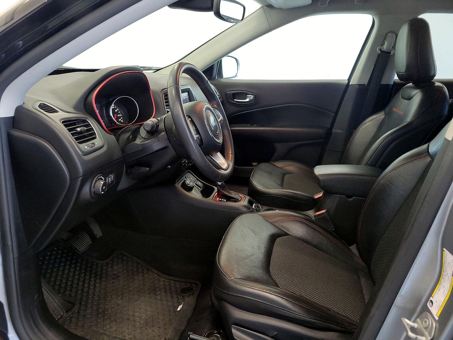 Thumbnail: 2021 Jeep Compass - 11