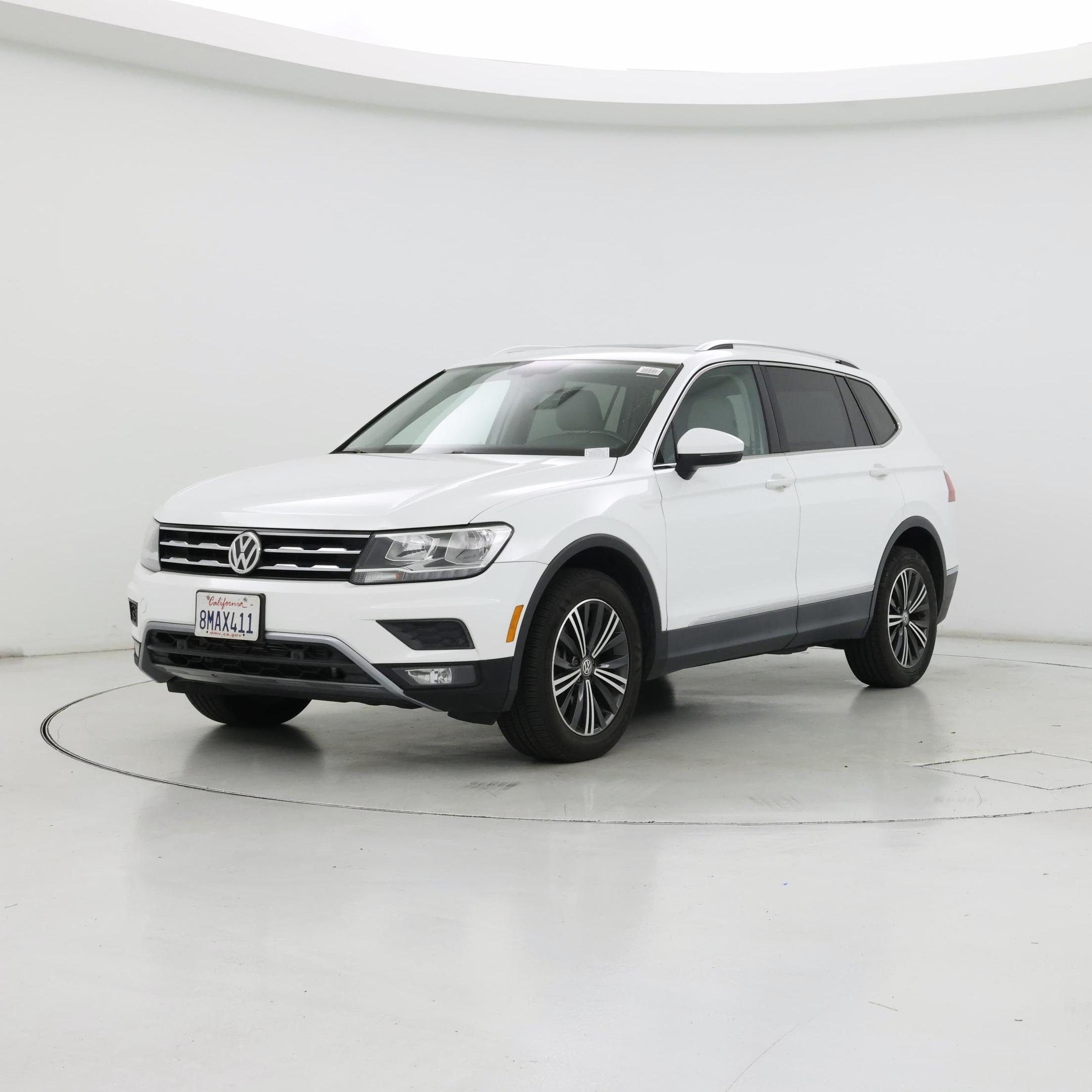 Thumbnail: 2019 Volkswagen Tiguan - 4