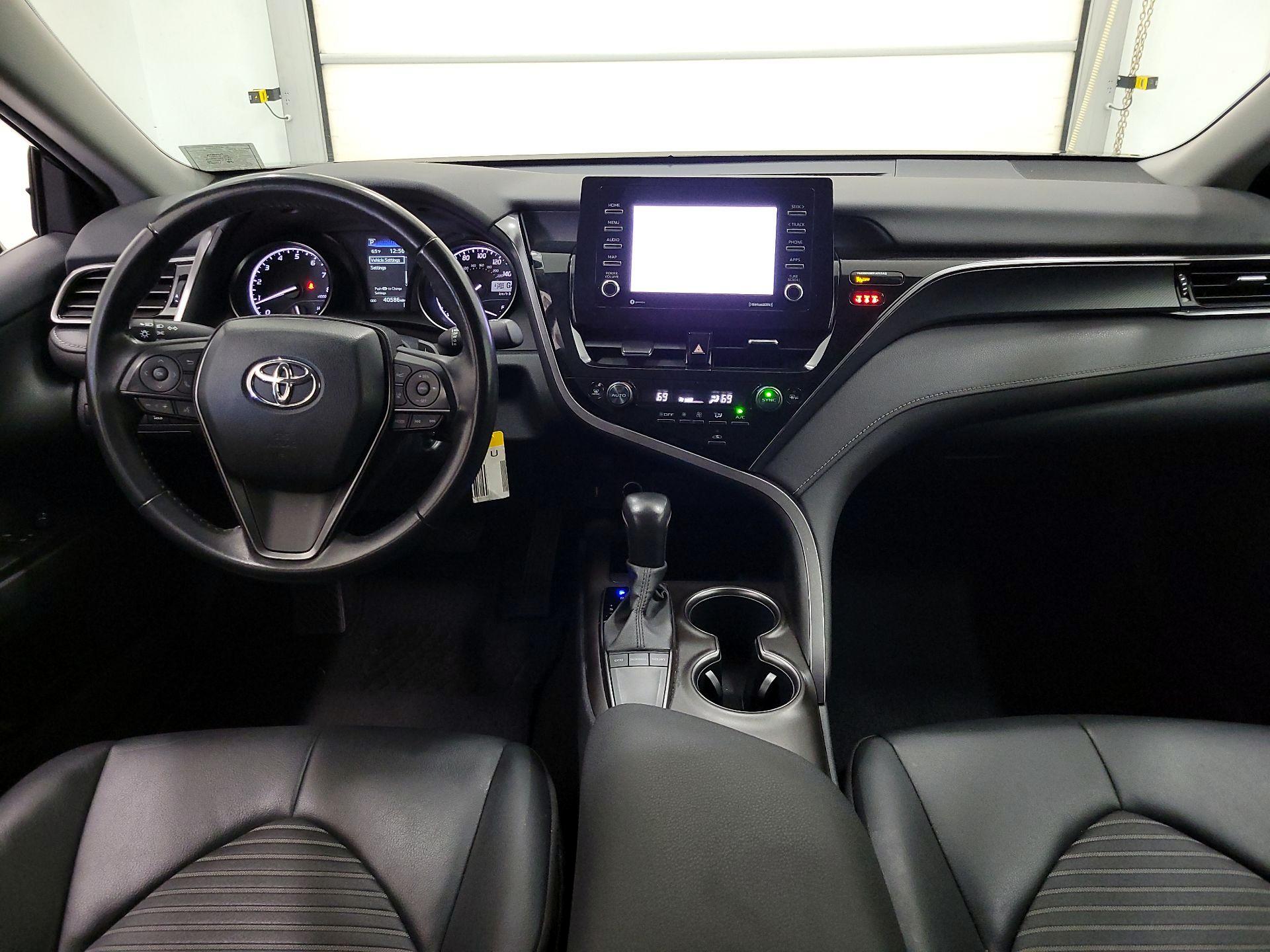 Thumbnail: 2023 Toyota Camry - 9