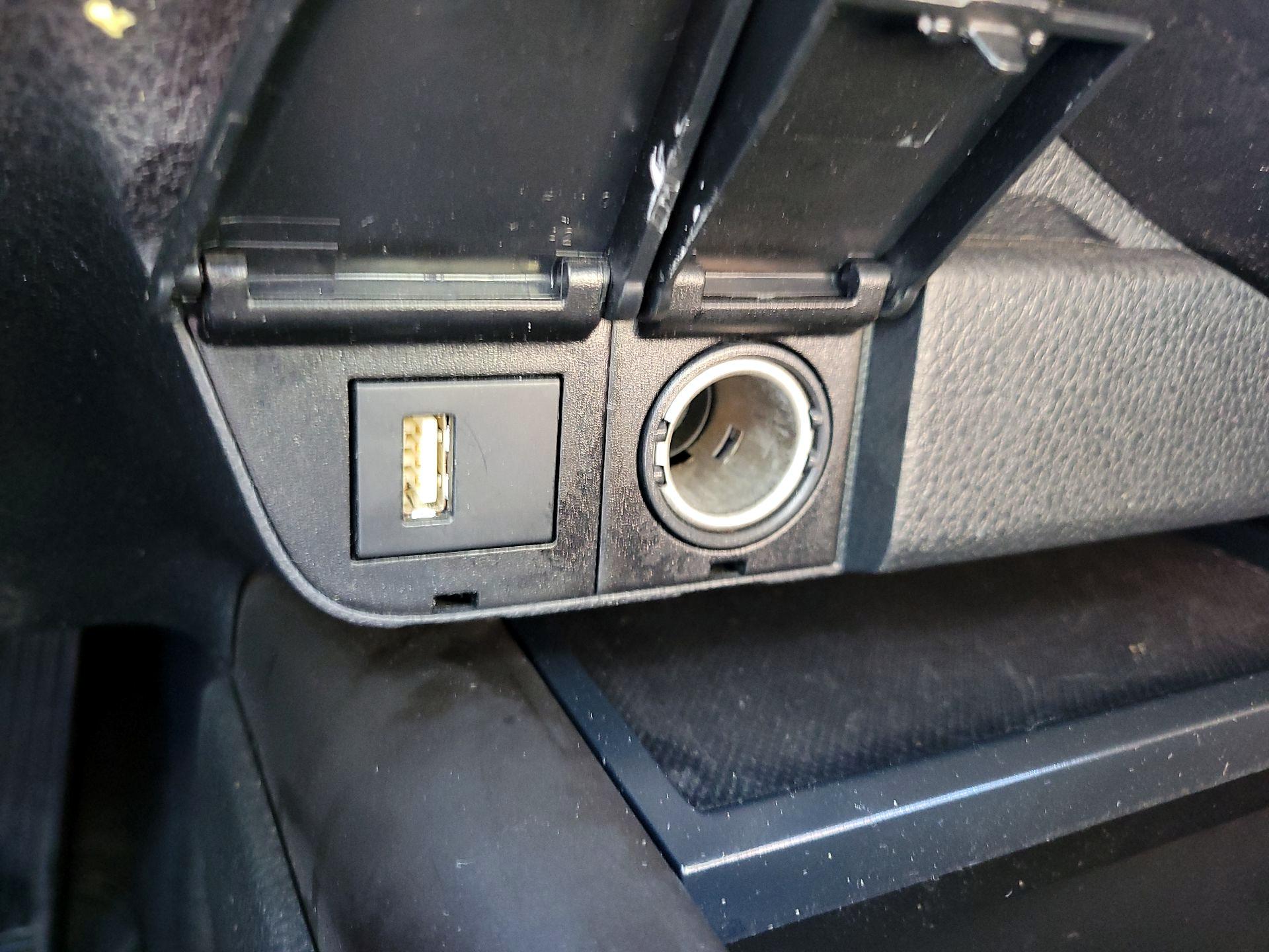 Thumbnail: 2023 Toyota Camry - 18