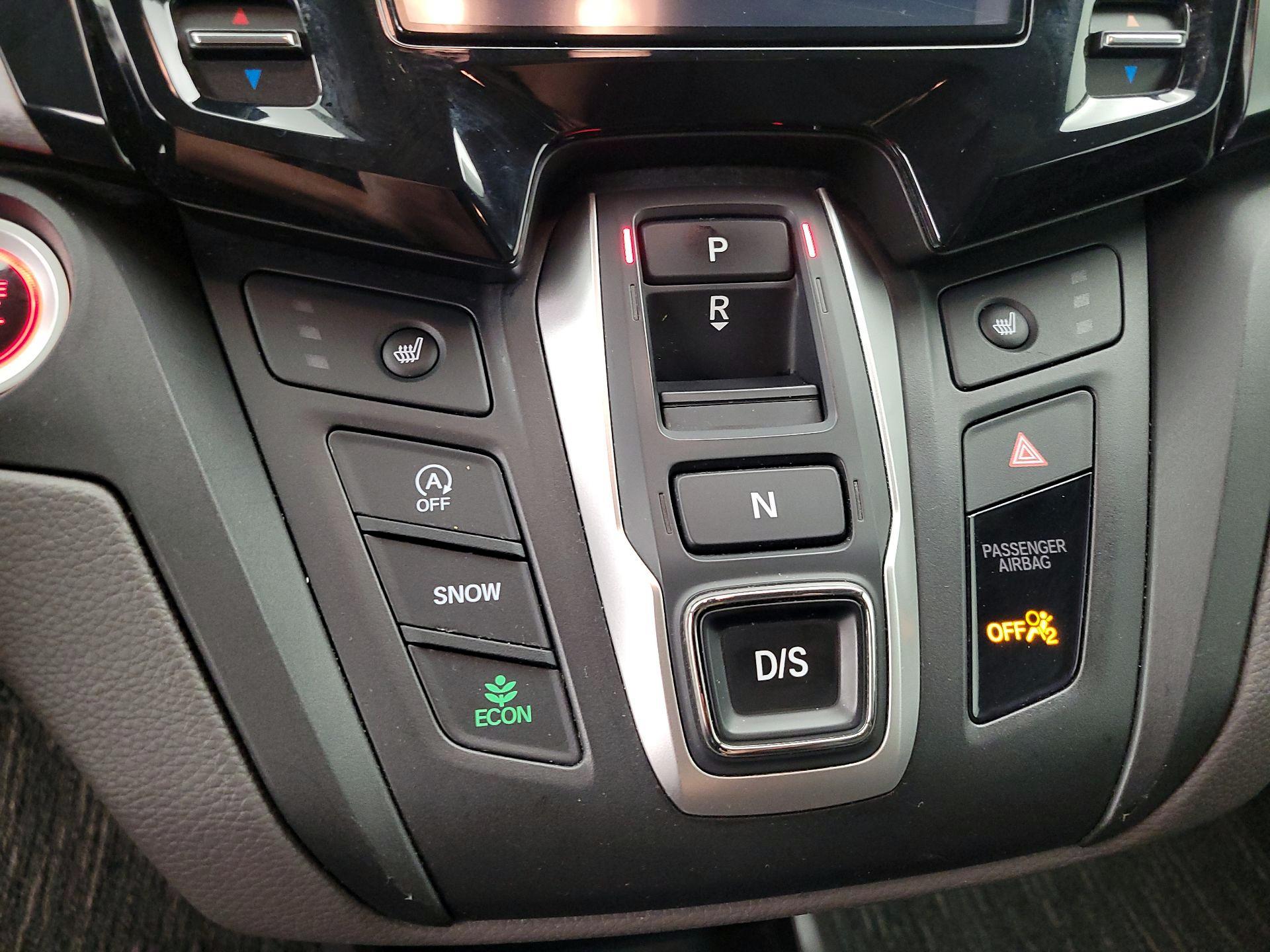 Thumbnail: 2021 Honda Odyssey - 17