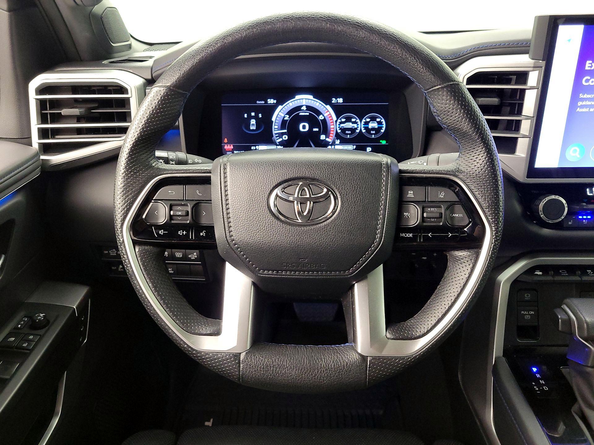 Thumbnail: 2022 Toyota Tundra - 10