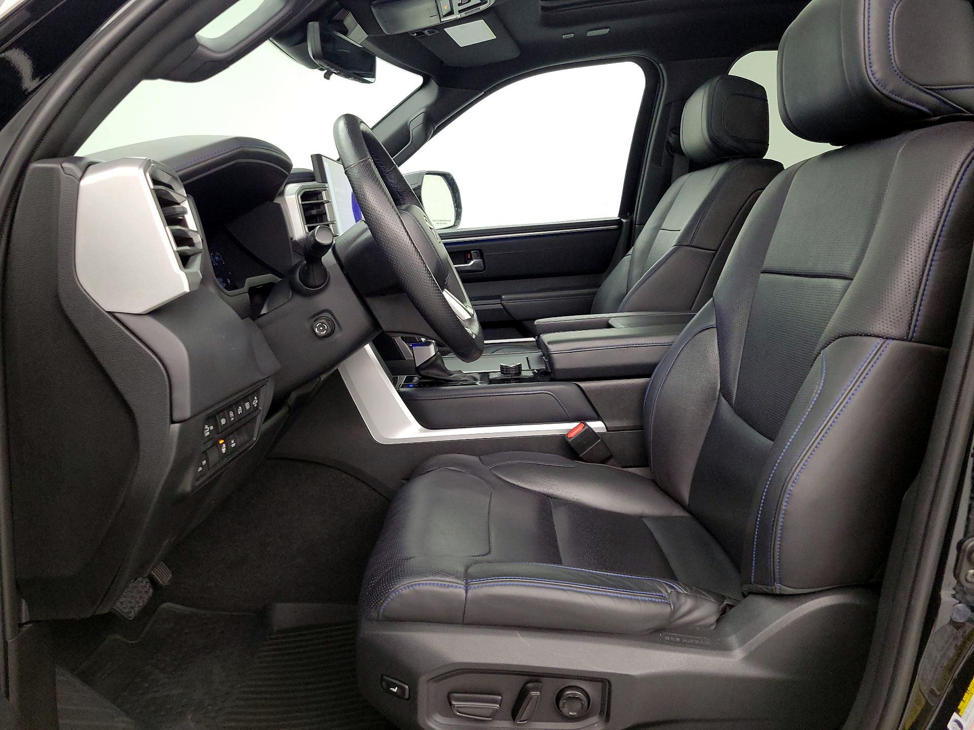 Thumbnail: 2022 Toyota Tundra - 11